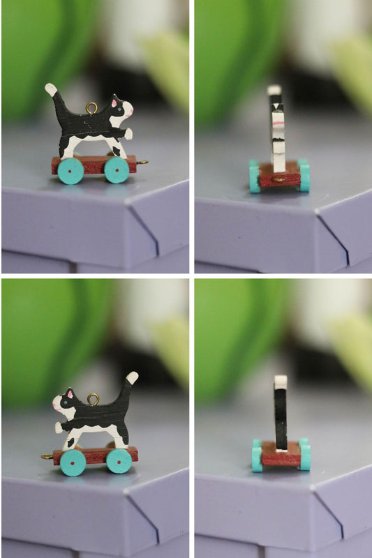 Vintage Tiny Circus Pals Trinket Blind Bags (1)