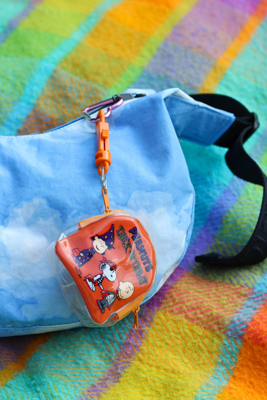 Vintage 2000s Peanuts Trick Or Treat Halloween Keychain Pouch