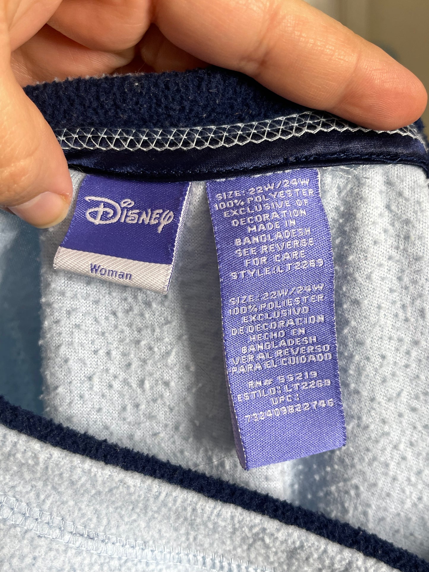 2000s Eeyore fleece oversized sweater sz 22w/24w