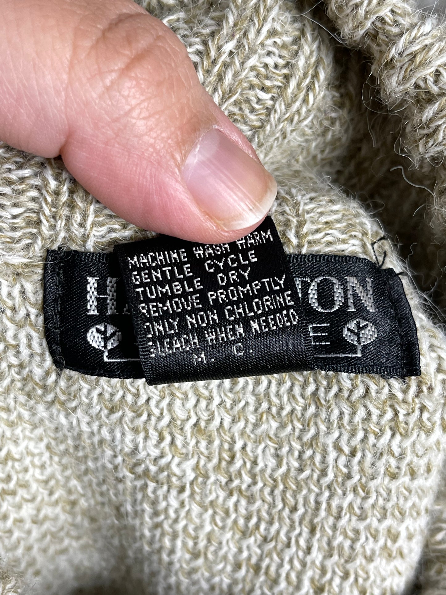 90s cream and tan swirly knit sweater sz M