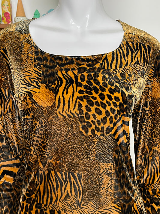 Vintage 90s Velvet Animal Print Long Sleeve Sz M