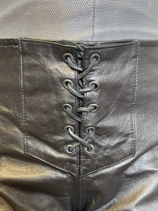 2000s Black Leather Lace Up Shorts Sz L