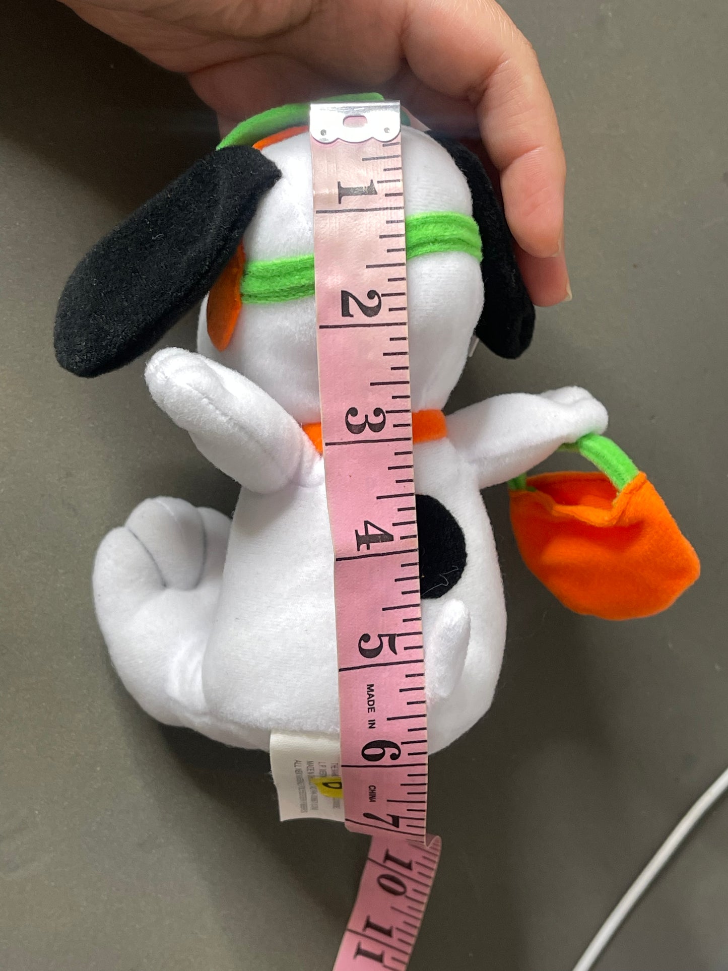2000s Masked Trick Or Treat Snoopy Halloween Mini Plush (B)