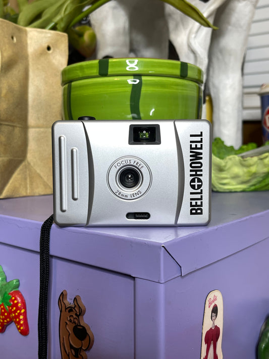 Bell + Howell Focus Free 28mm "Toy" 35mm Film Camera