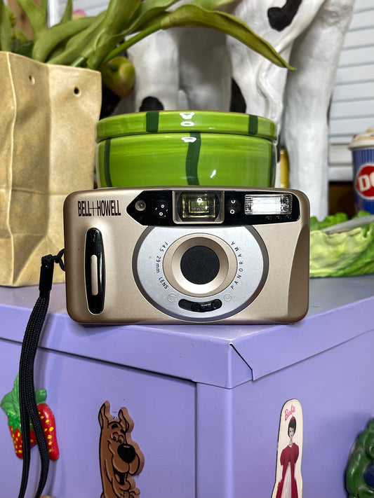 Bell + Howell Dual View Panorama Date 35mm Film Camera