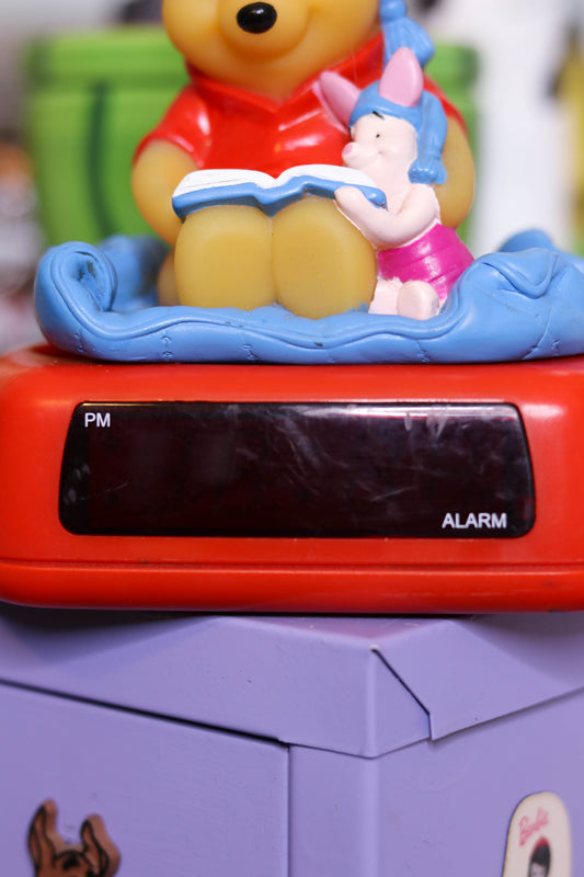 Vintage Winnie The Pooh & Piglet Bedtime Alarm Clock + Night Light