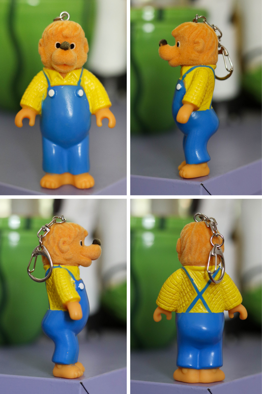 The Berenstain Bears Keychain Blind Bags (1)