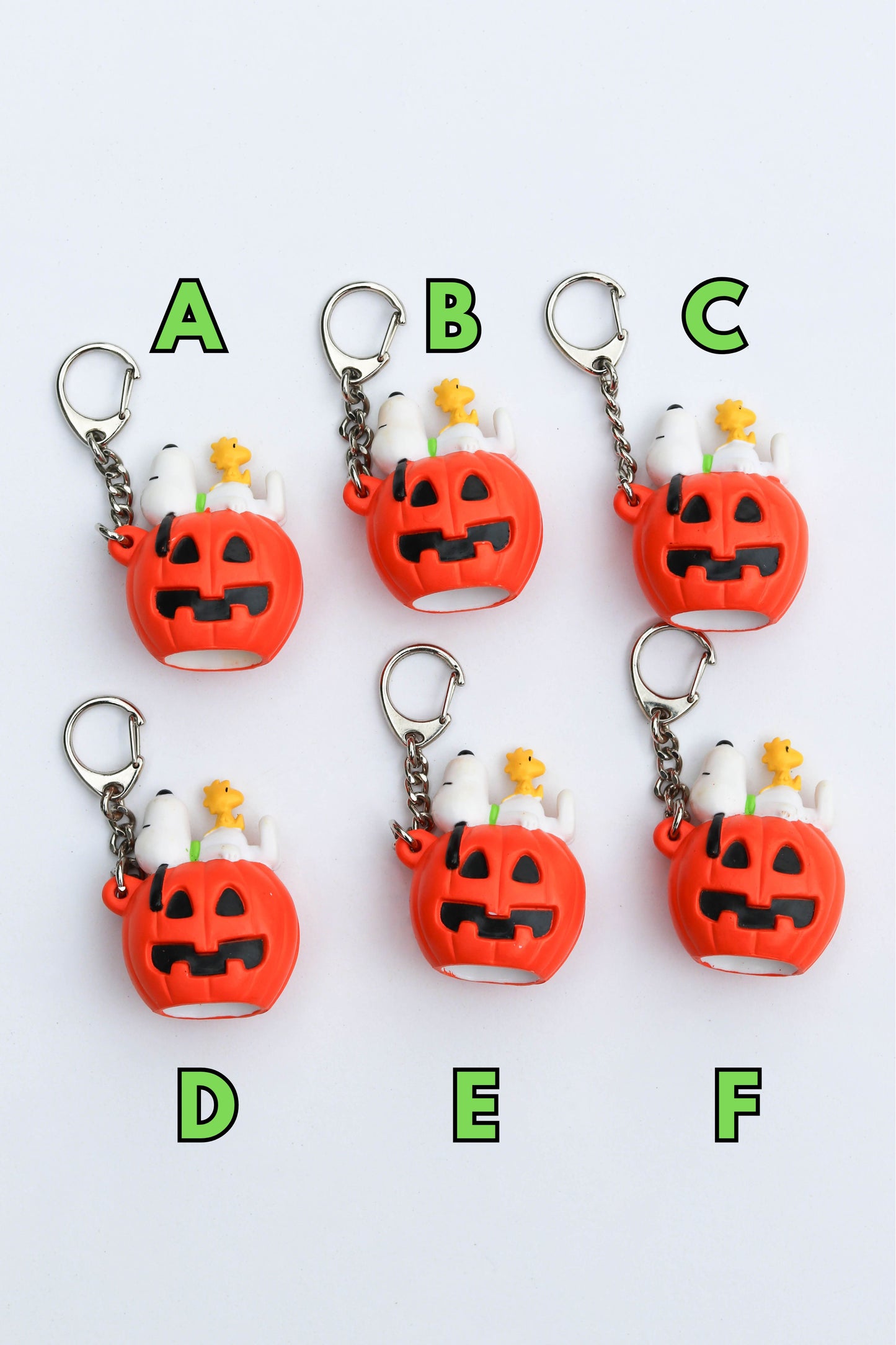 Vintage Snoopy Pumpkin Keychain