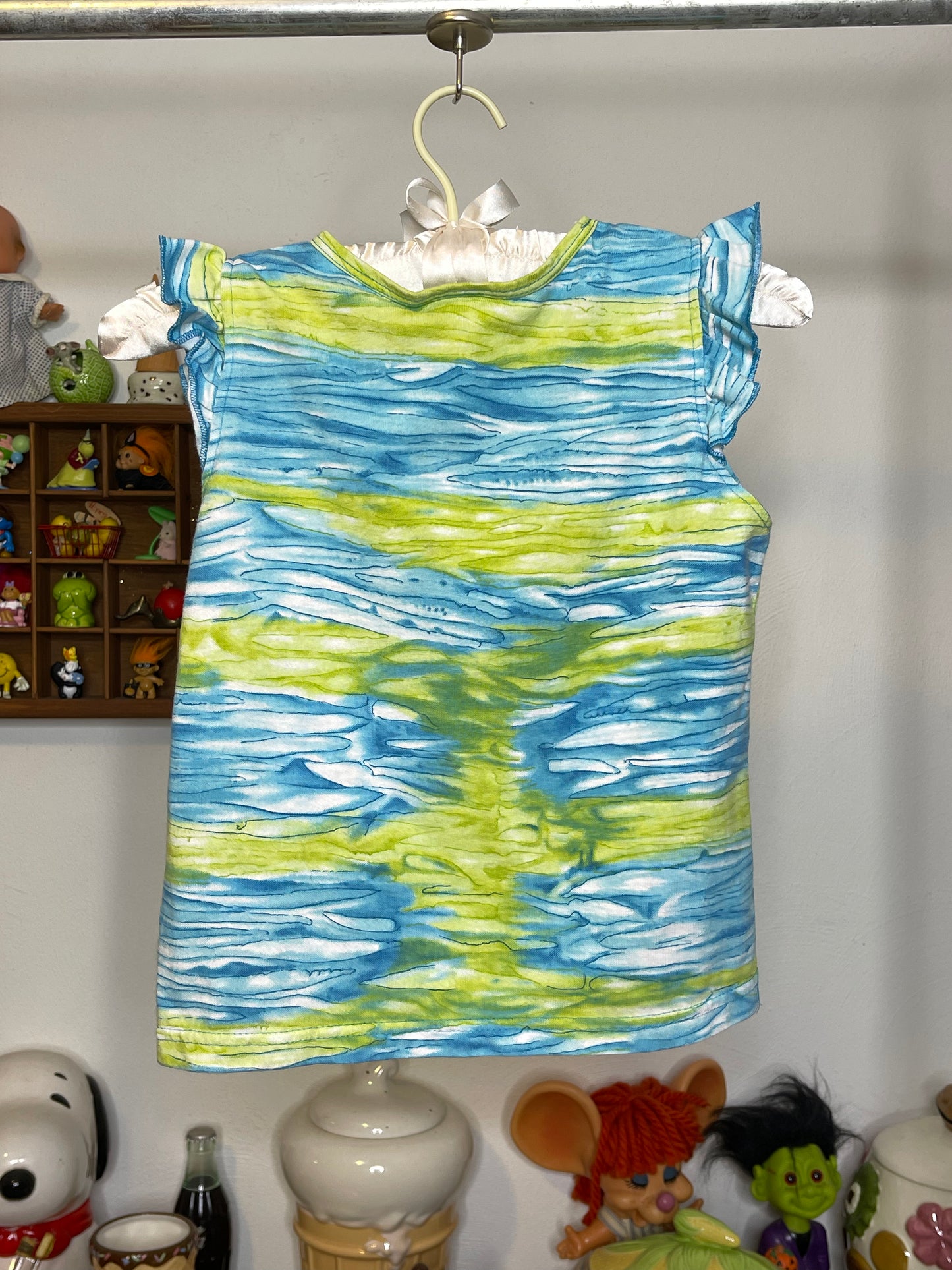 Vintage 2000s Groovy Flower Scooby-Doo Tie-Dye Kids Tee Sz 10/12