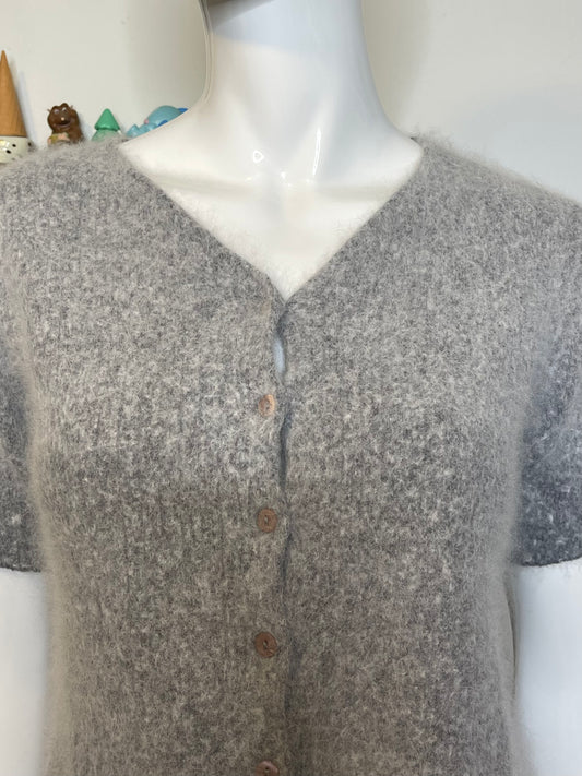 2000s Gray Fuzzy Angora Knit Short Sleeve Cropped Cardigan Sz M