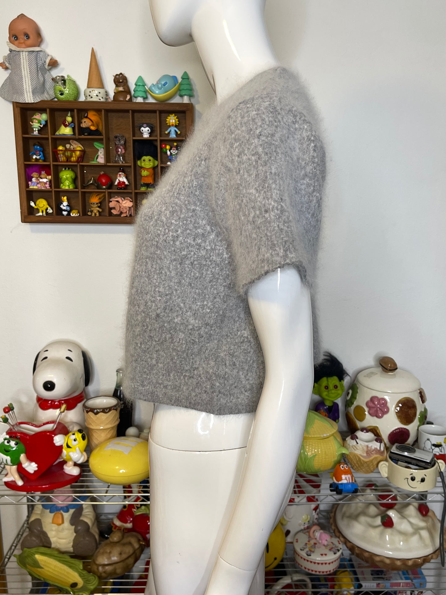 2000s Gray Fuzzy Angora Knit Short Sleeve Cropped Cardigan Sz M