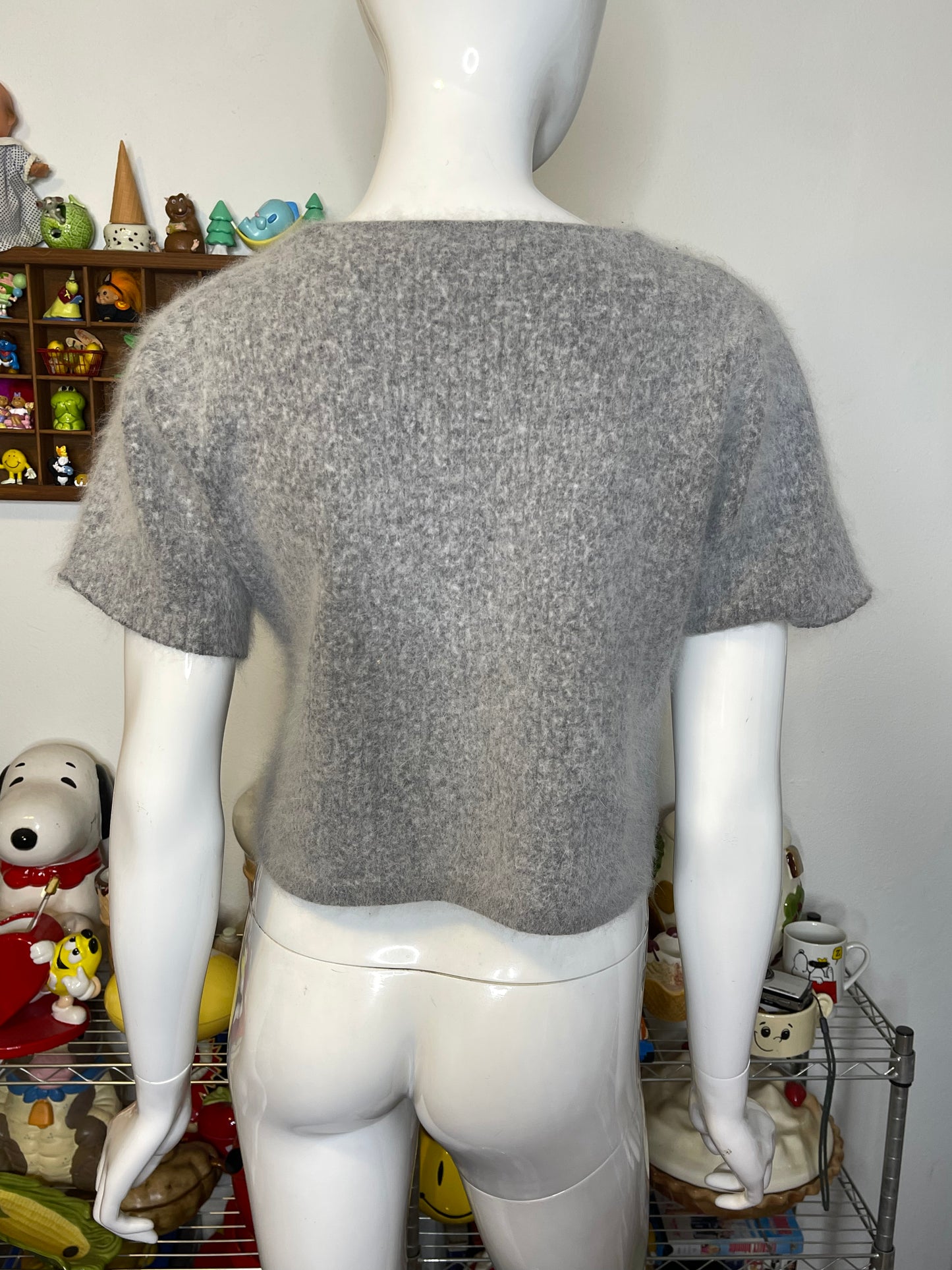 2000s Gray Fuzzy Angora Knit Short Sleeve Cropped Cardigan Sz M
