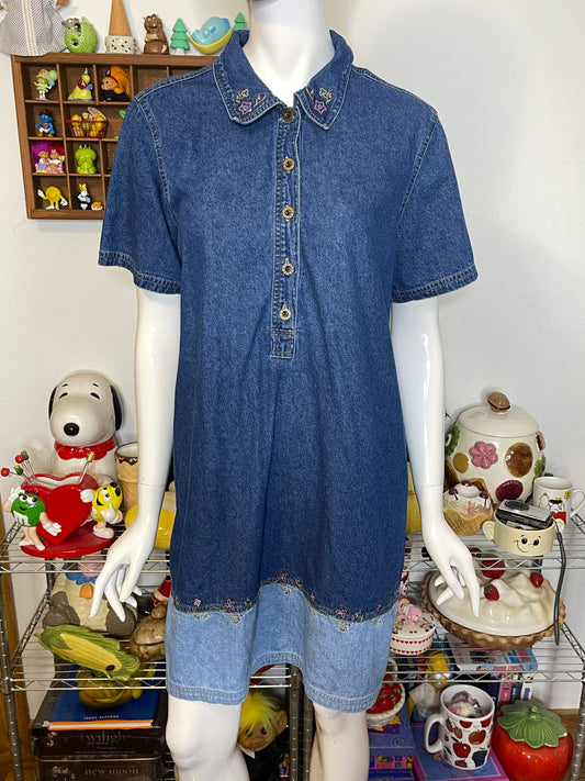 Vintage Flower Embroidered 2-Tone Denim Oversized Dress Sz M