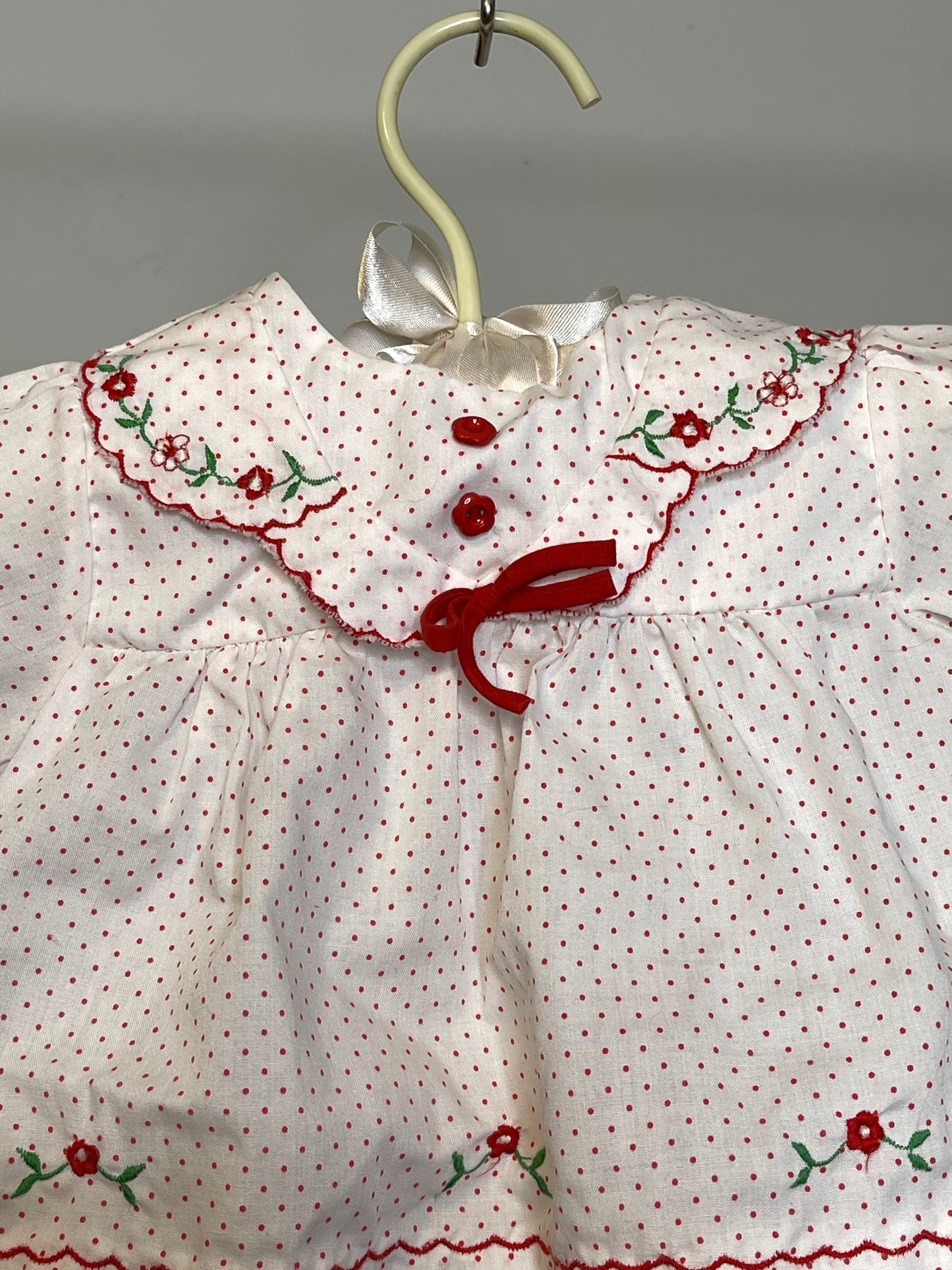 Vintage White & Red Polka Dot Flower Baby Dress / Top Sz 0-3M