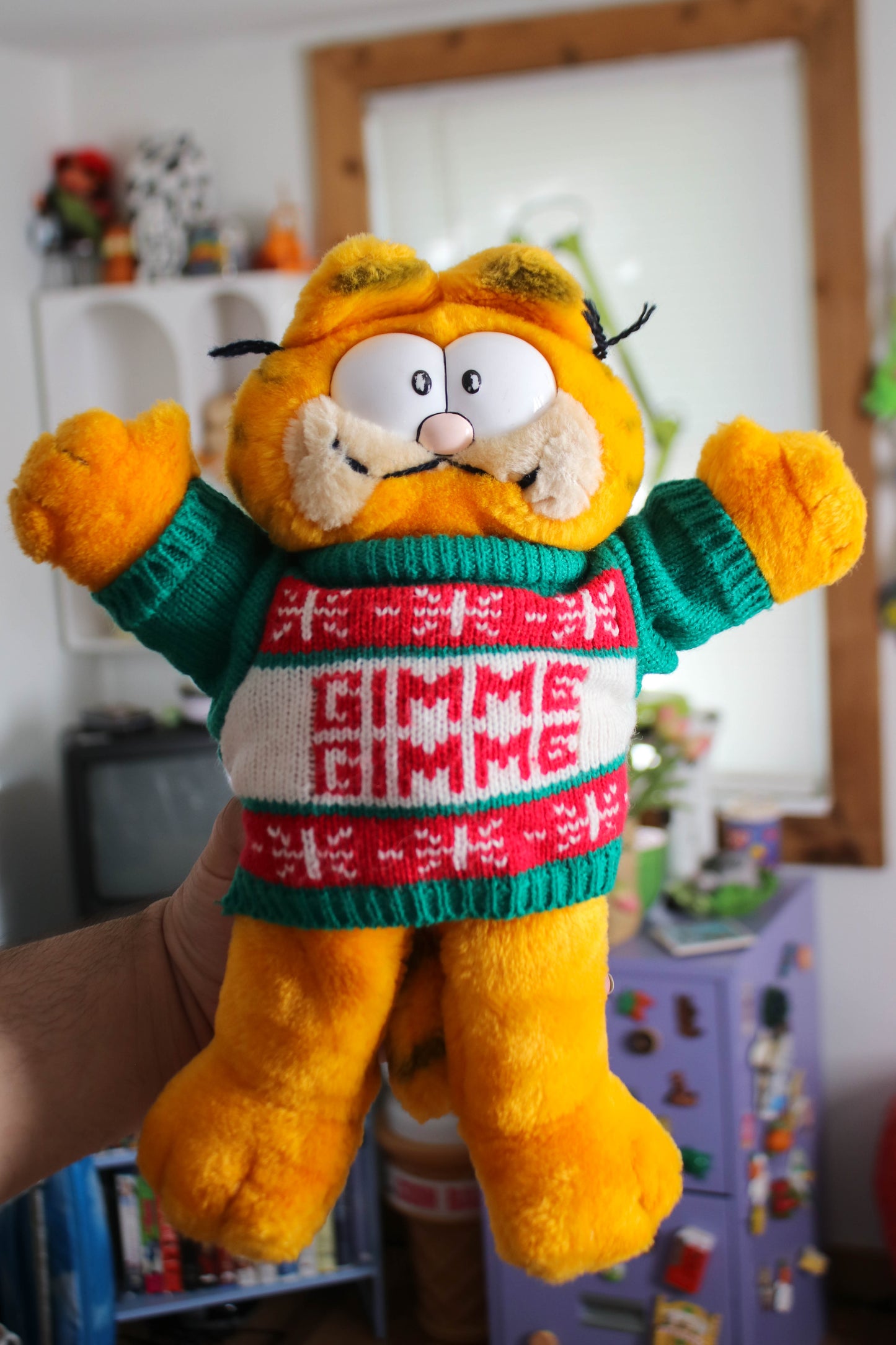 Vintage 80s Garfield Holiday Gimme Gimme Plush