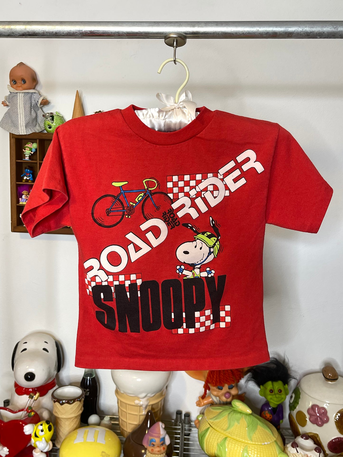 Vintage Red Road Ride Snoopy Bicycle Kids Tee Sz 7