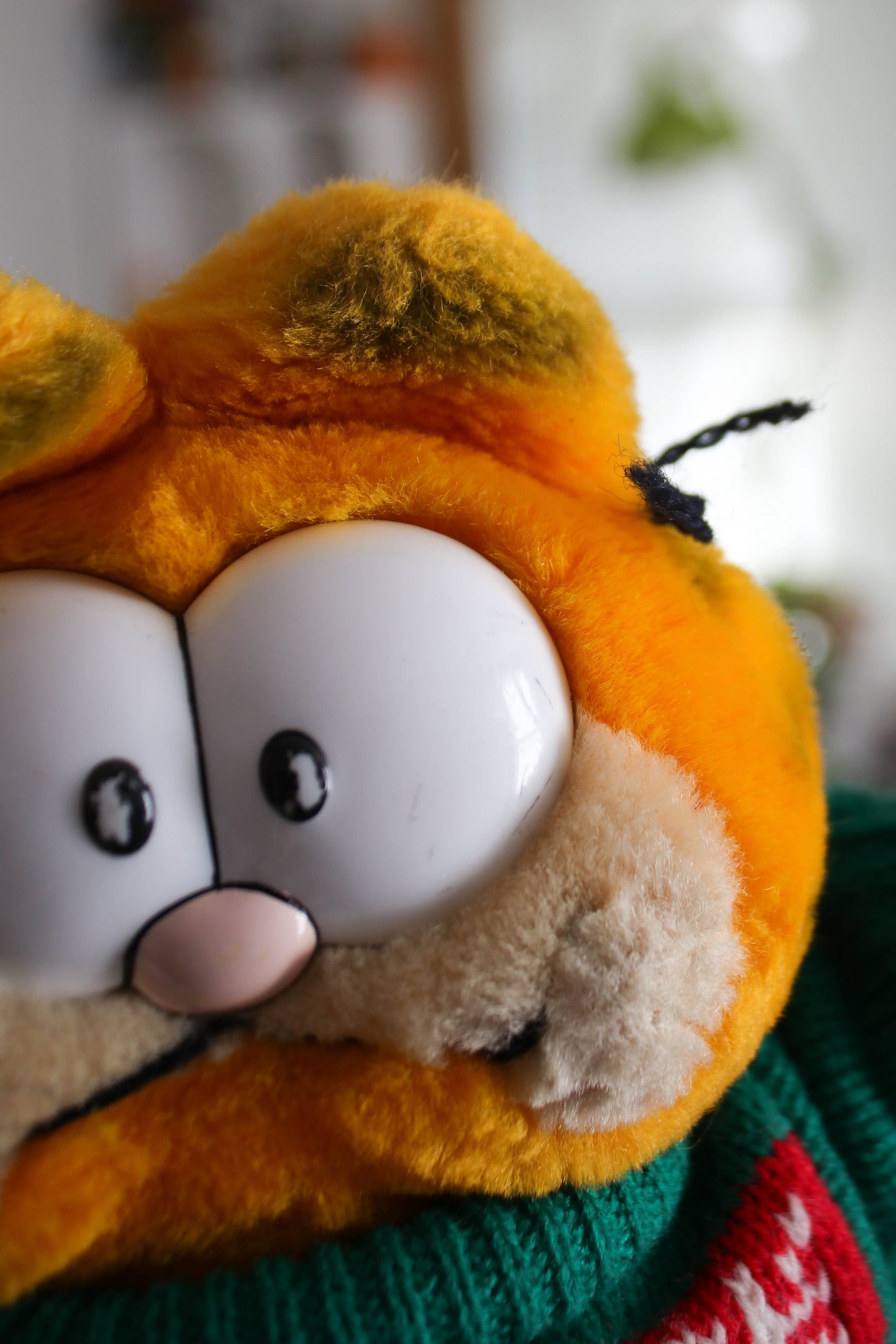 Vintage 80s Garfield Holiday Gimme Gimme Plush