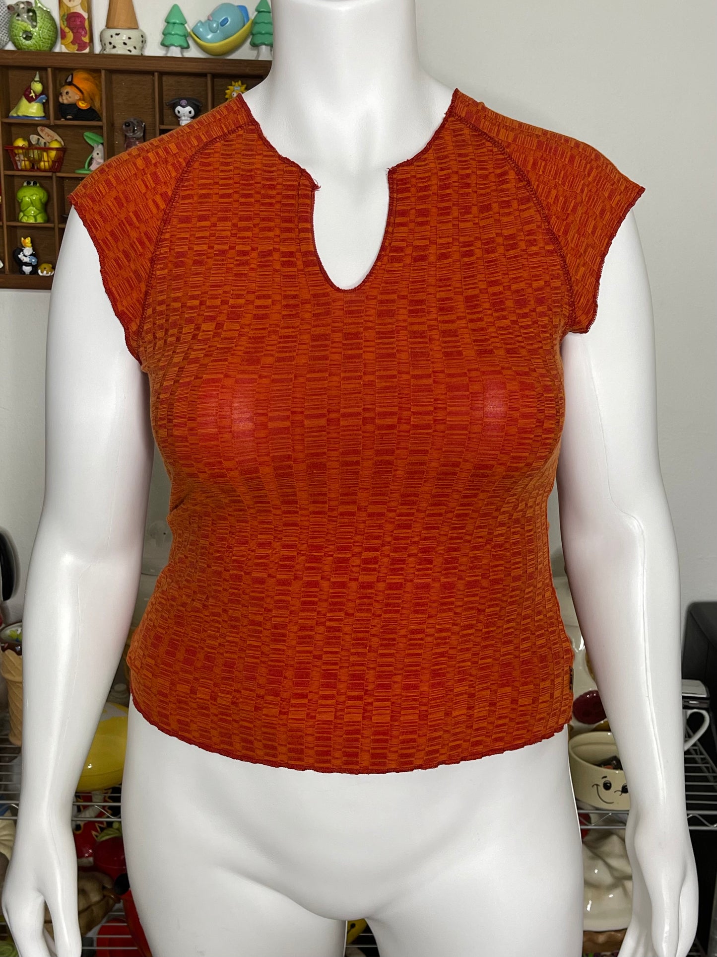 2000s Stretchy Orange Red Ribbed V-Neck Top Sz L/XL