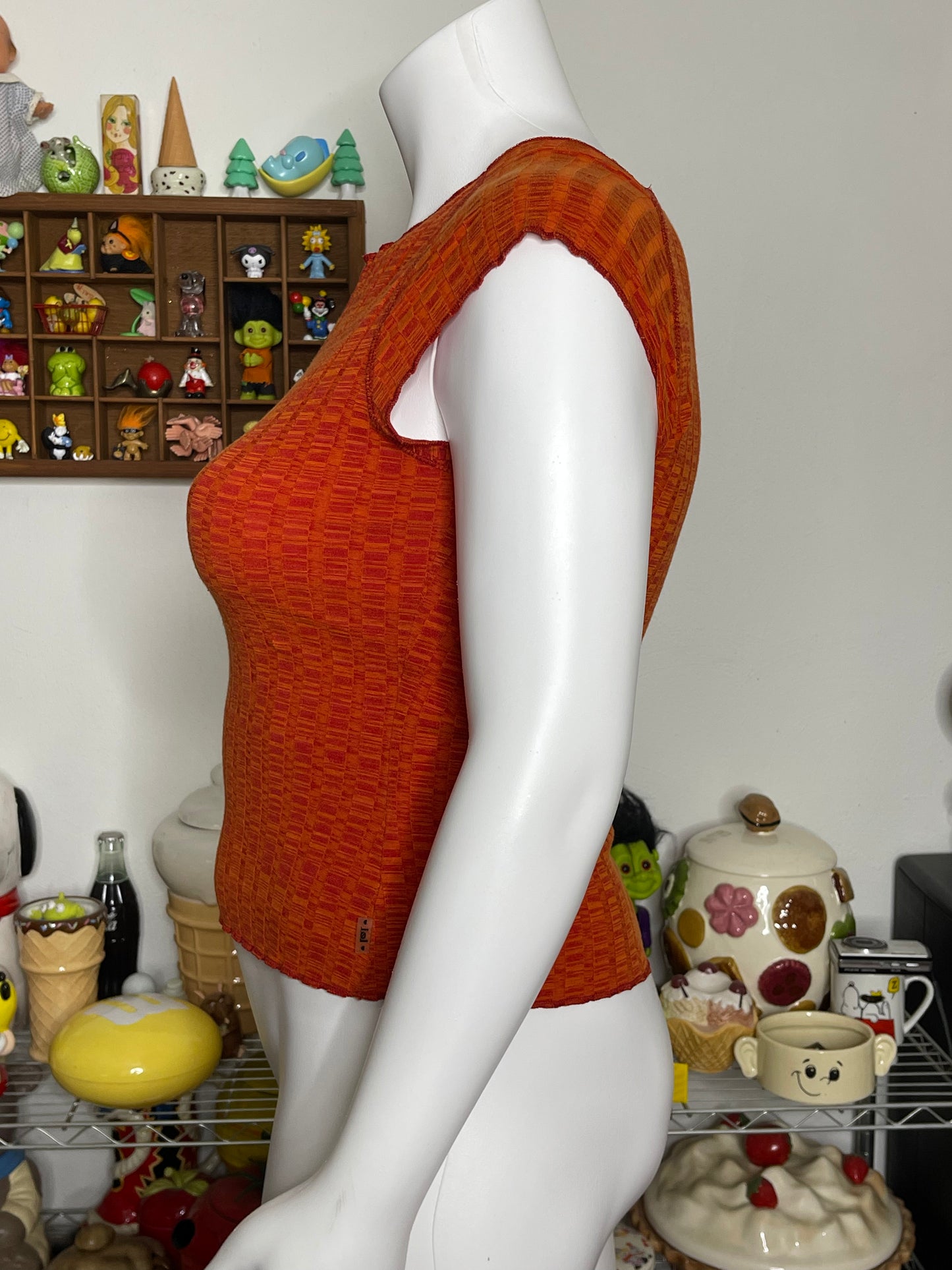 2000s Stretchy Orange Red Ribbed V-Neck Top Sz L/XL