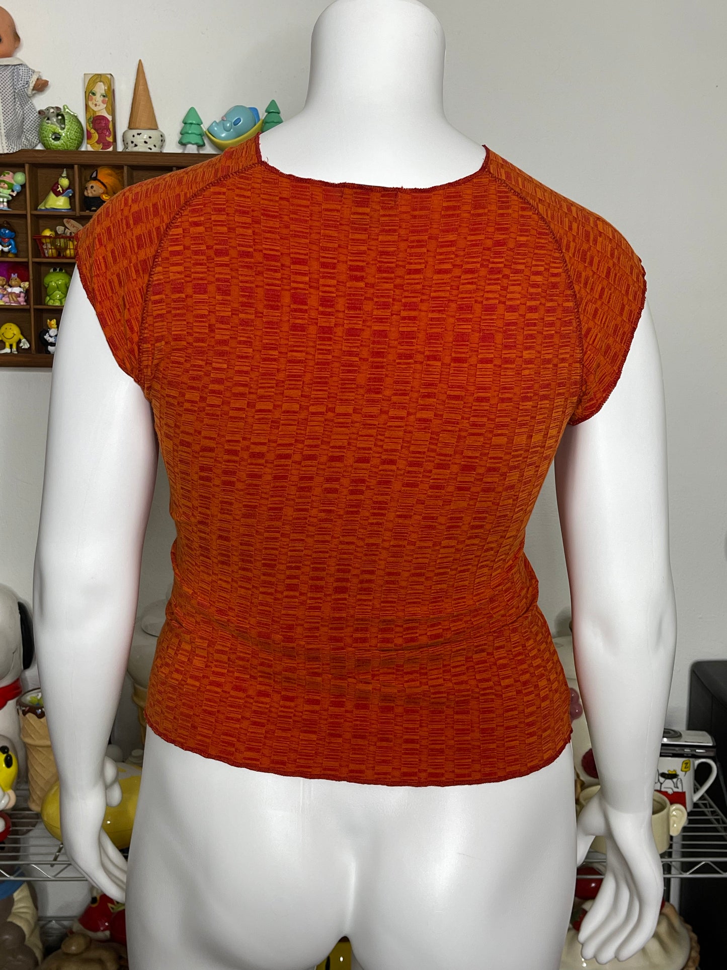 2000s Stretchy Orange Red Ribbed V-Neck Top Sz L/XL