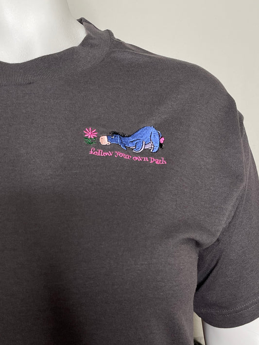 2000s Eeyore Embroidered Gray Tee Sz XL