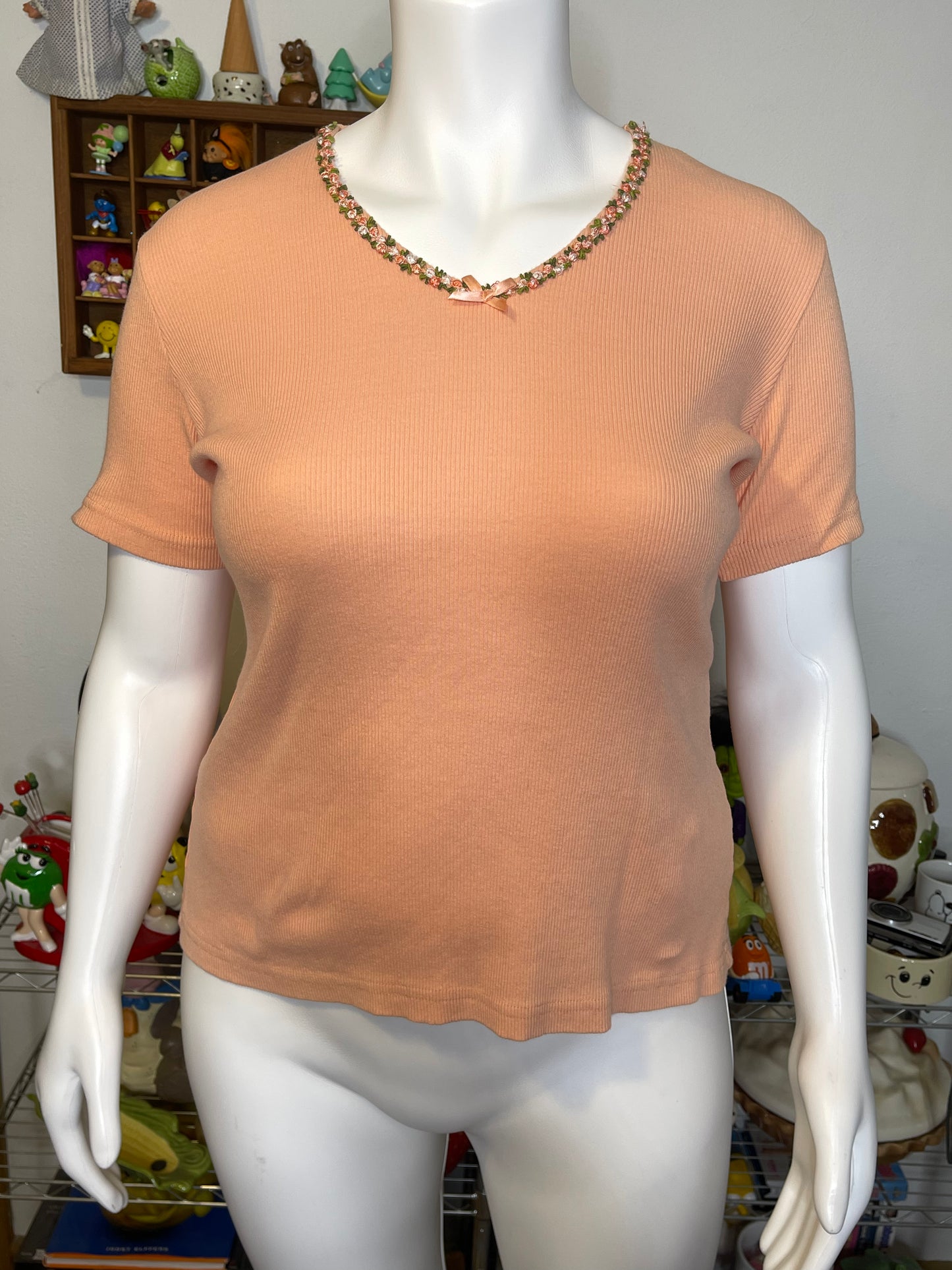 Vintage Peachy Ribbed Rose Bud Flower V-Neck Top Sz XL