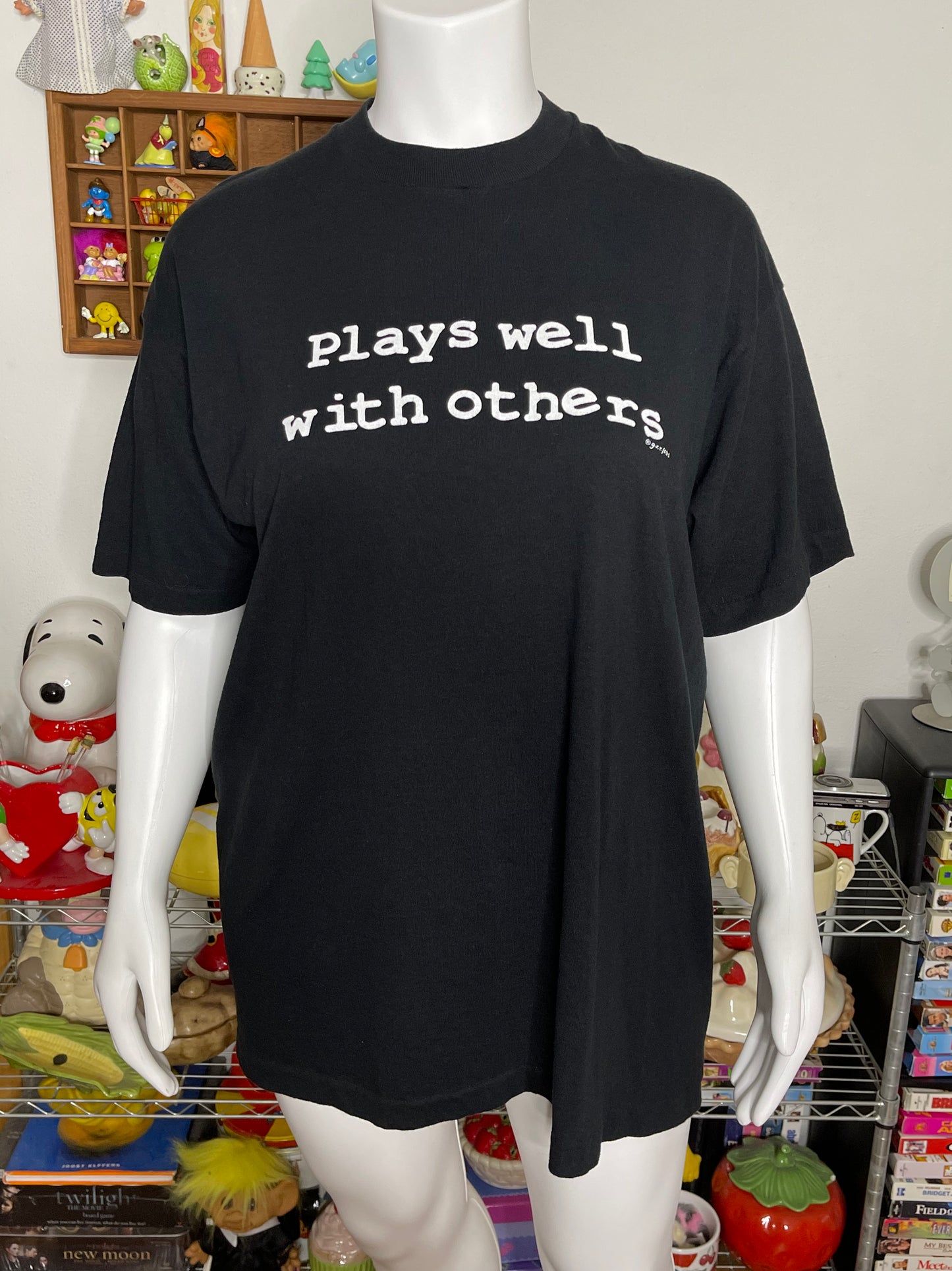 Vintage Plus Size Black "Plays well with others" Graphic Tee Sz XXL