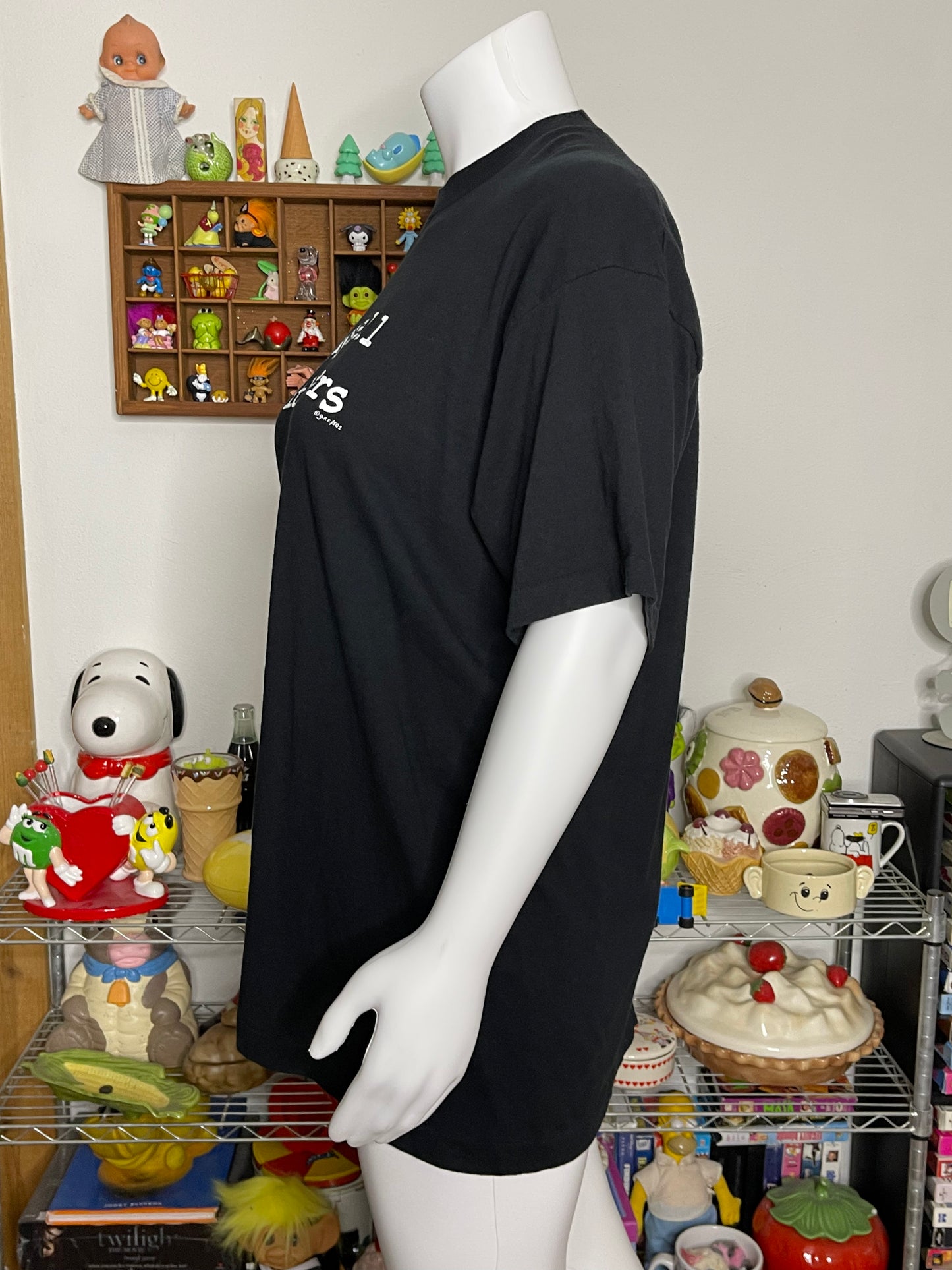 Vintage Plus Size Black "Plays well with others" Graphic Tee Sz XXL