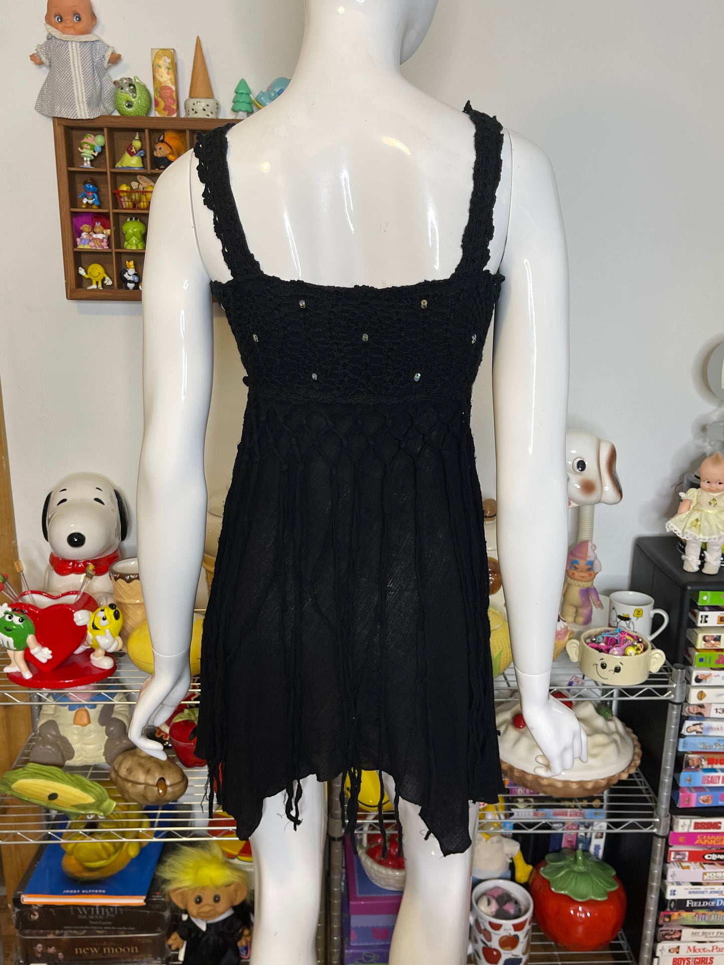 2000s Black Sequin Distressed Jellyfish Fringe Top Sz S