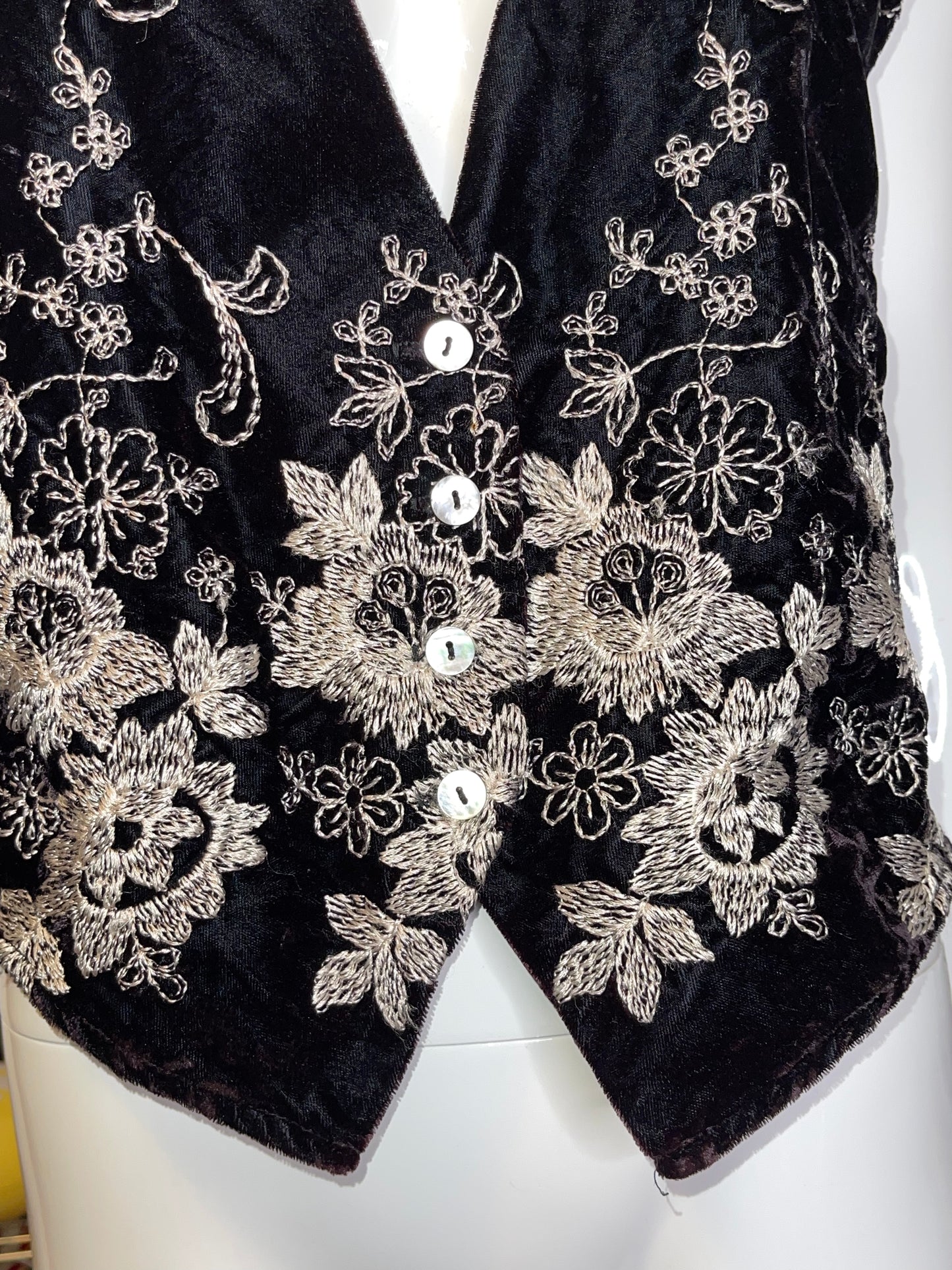 Vintage Dark Deep Purple Velvet Flower Embroidered Vest Sz S