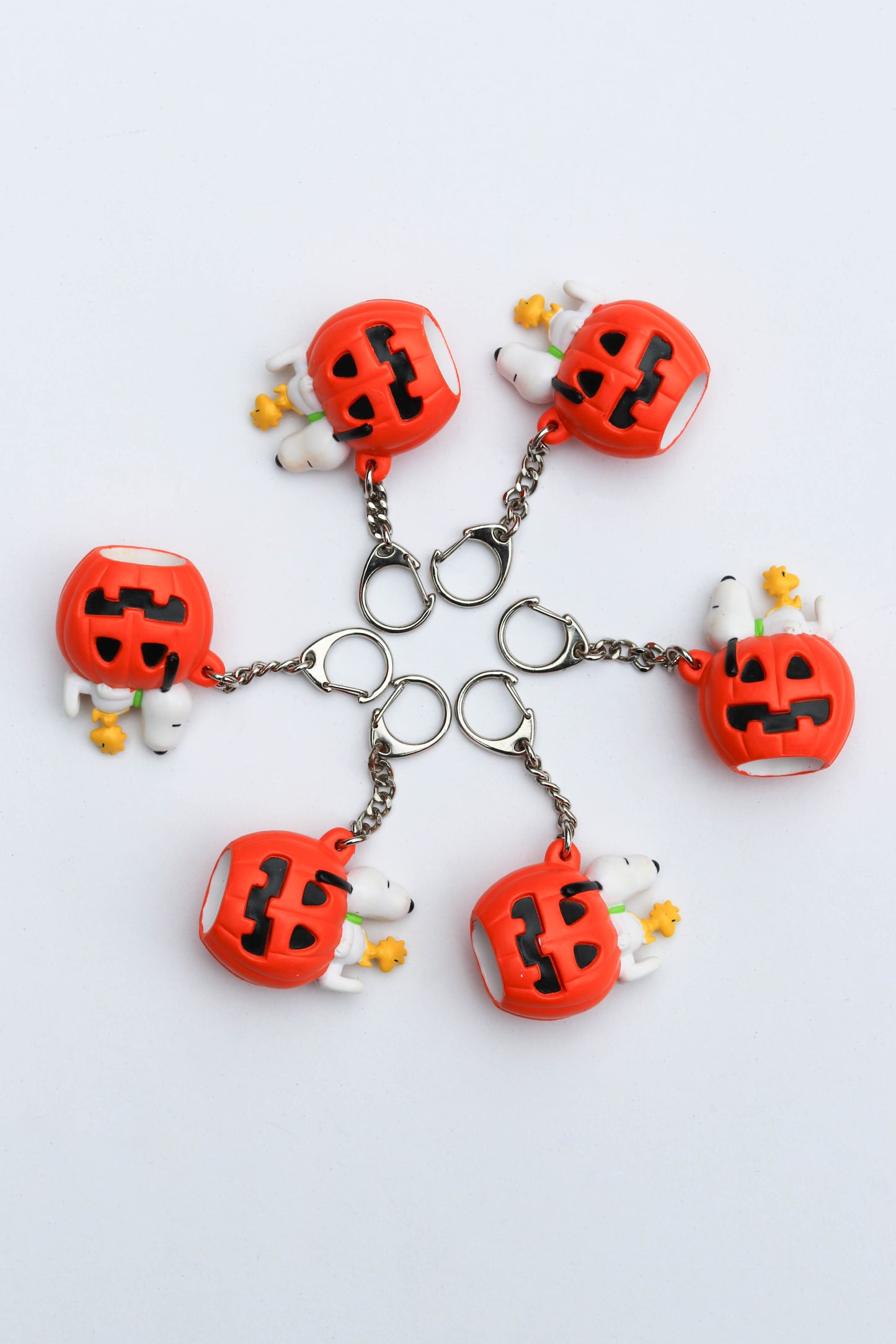 Vintage Snoopy Pumpkin Keychain
