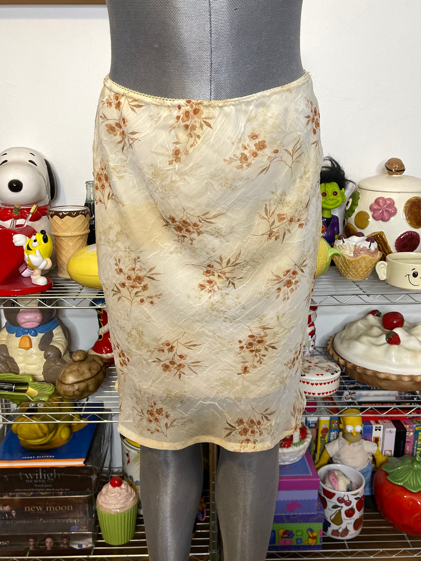 Vintage 2000s Floral Crinkly Texture Midi Skirt Sz M