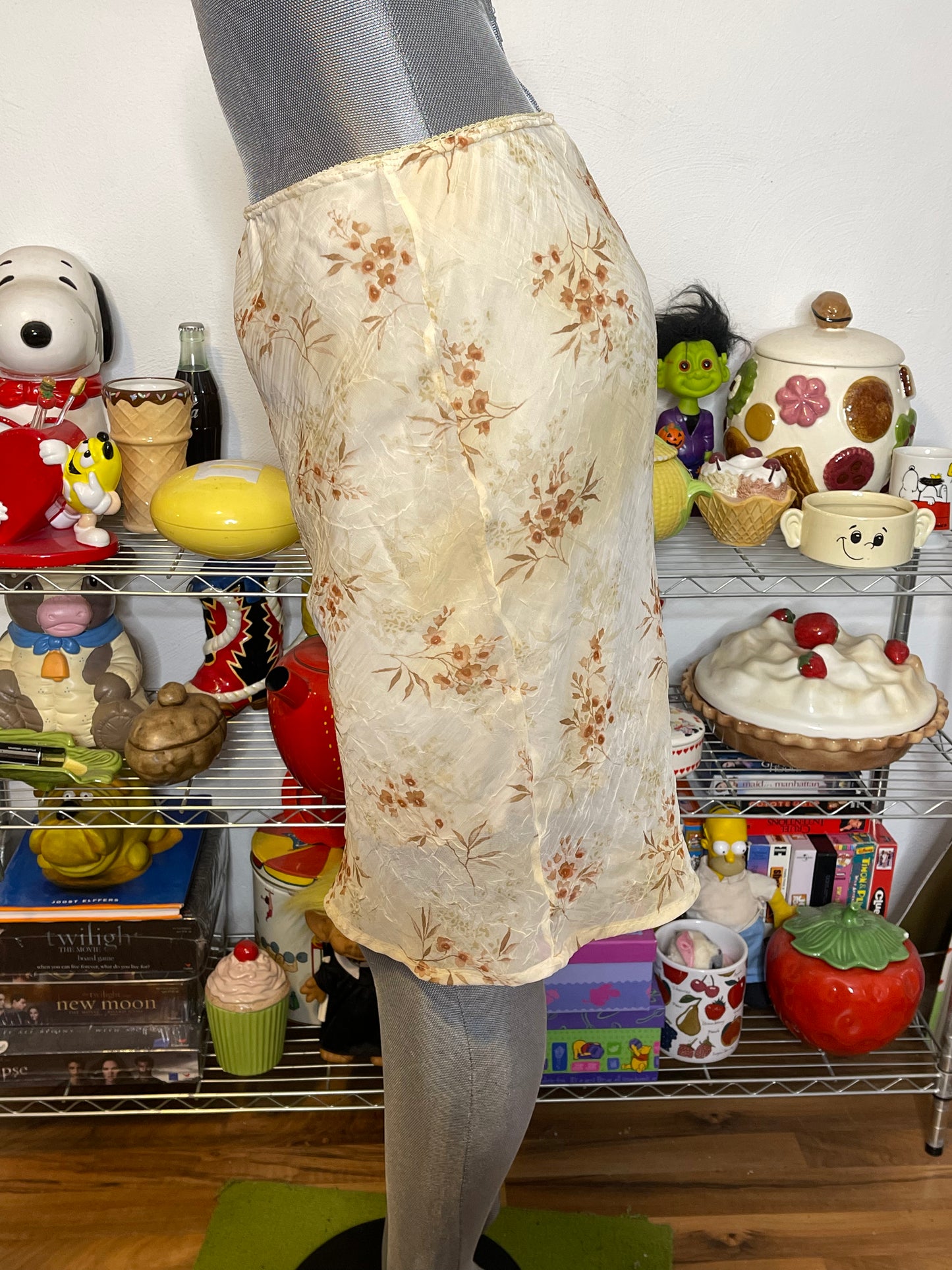 Vintage 2000s Floral Crinkly Texture Midi Skirt Sz M