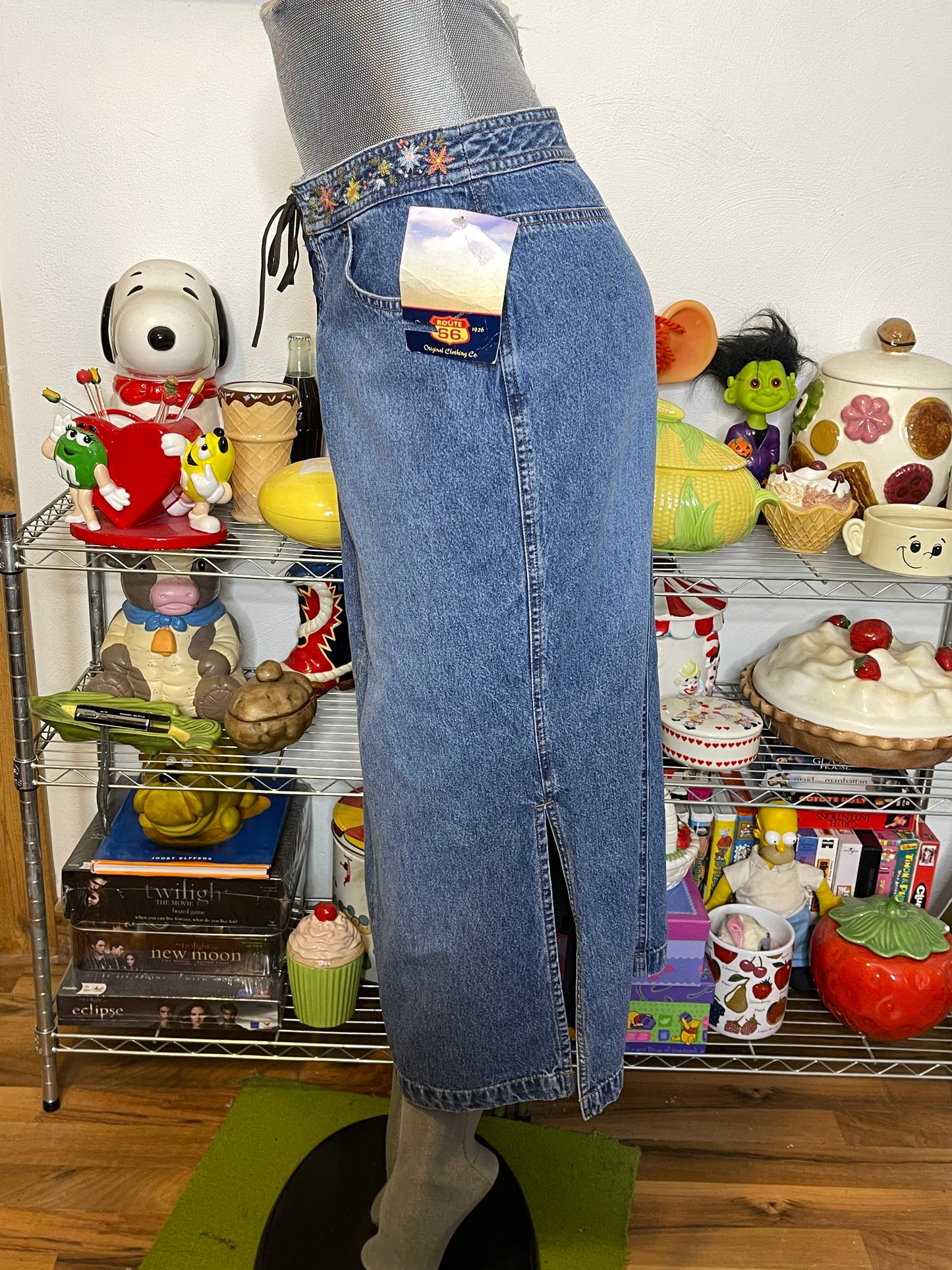 2000s Deadstock Flower Embroidered Lace Up Denim Maxi Skirt Sz 14 32in