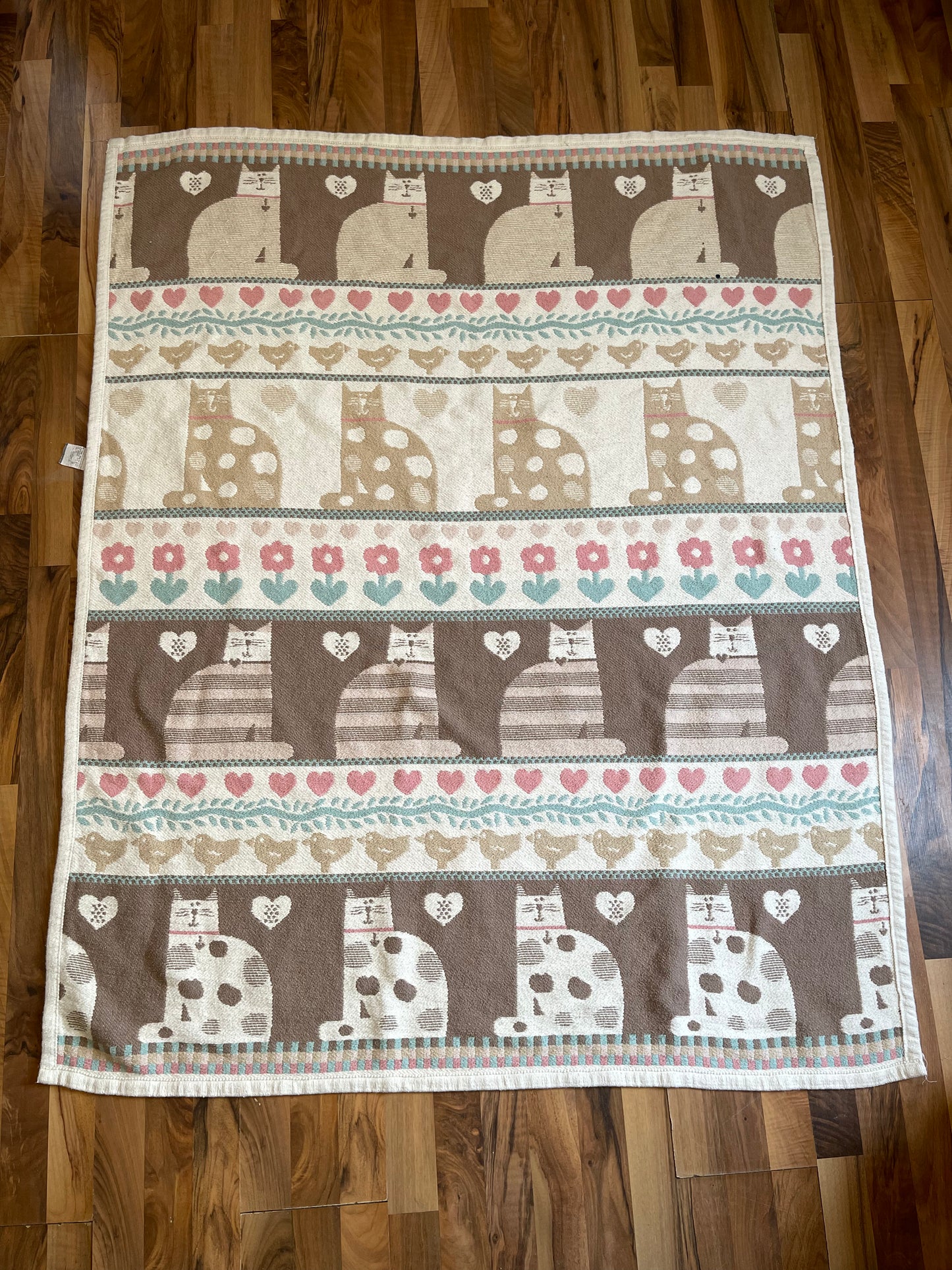 Vintage 80s 90s Cottage Core Cat Knit Throw Blanket