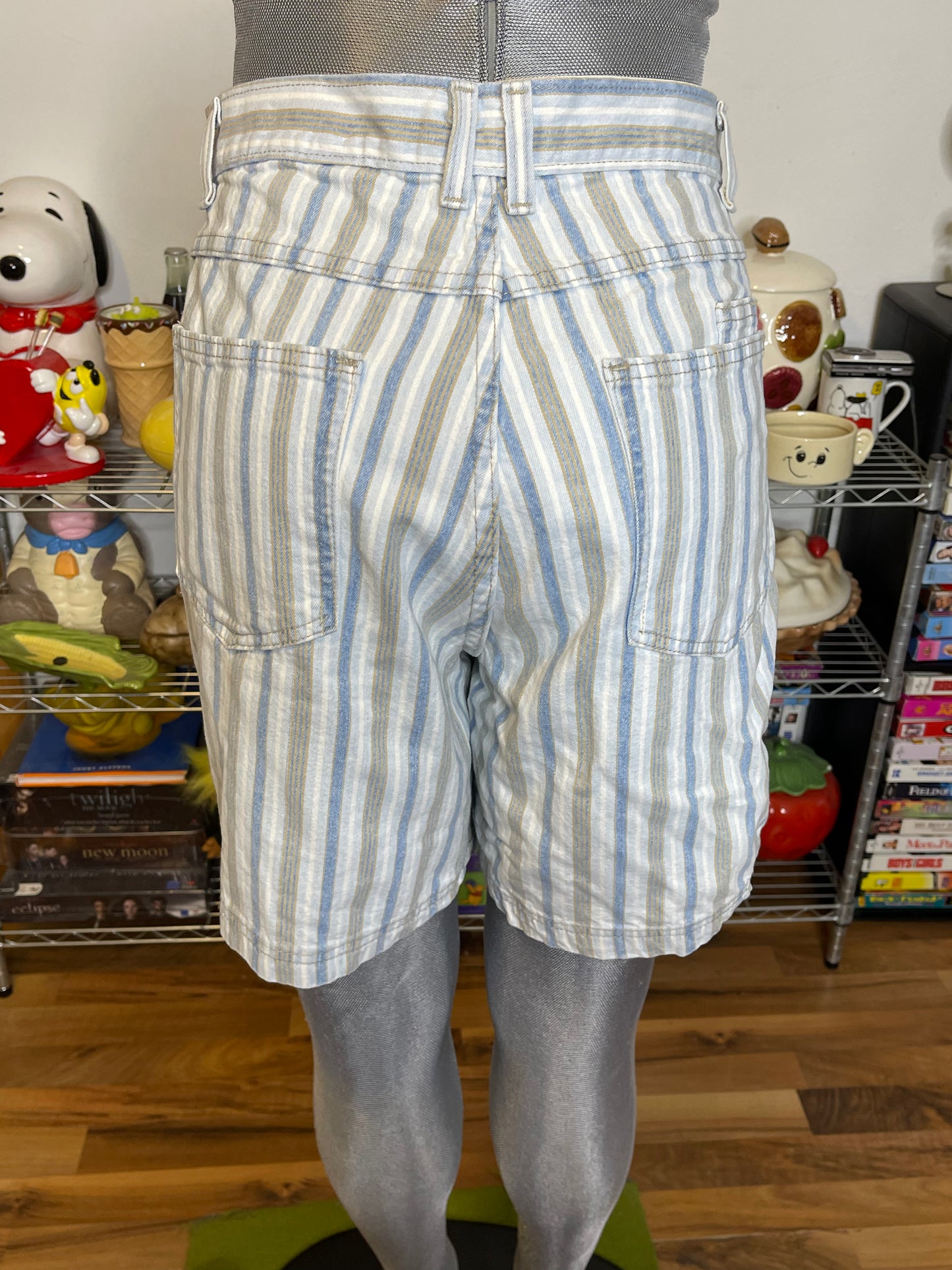 Vintage LA Blues Striped High Waisted Shorts Sz 14 30in