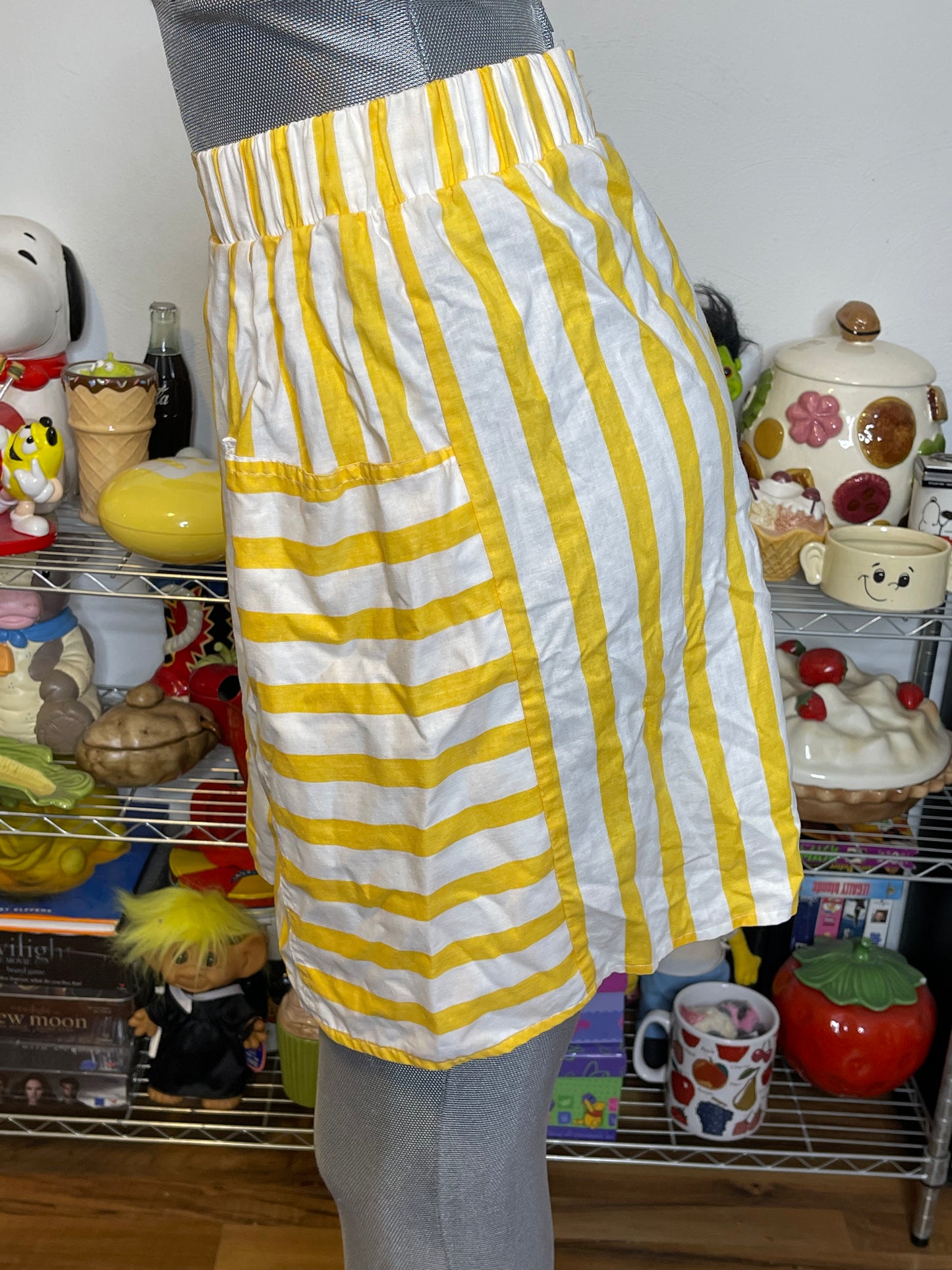 Vintage Yellow Striped Shorts Sz M