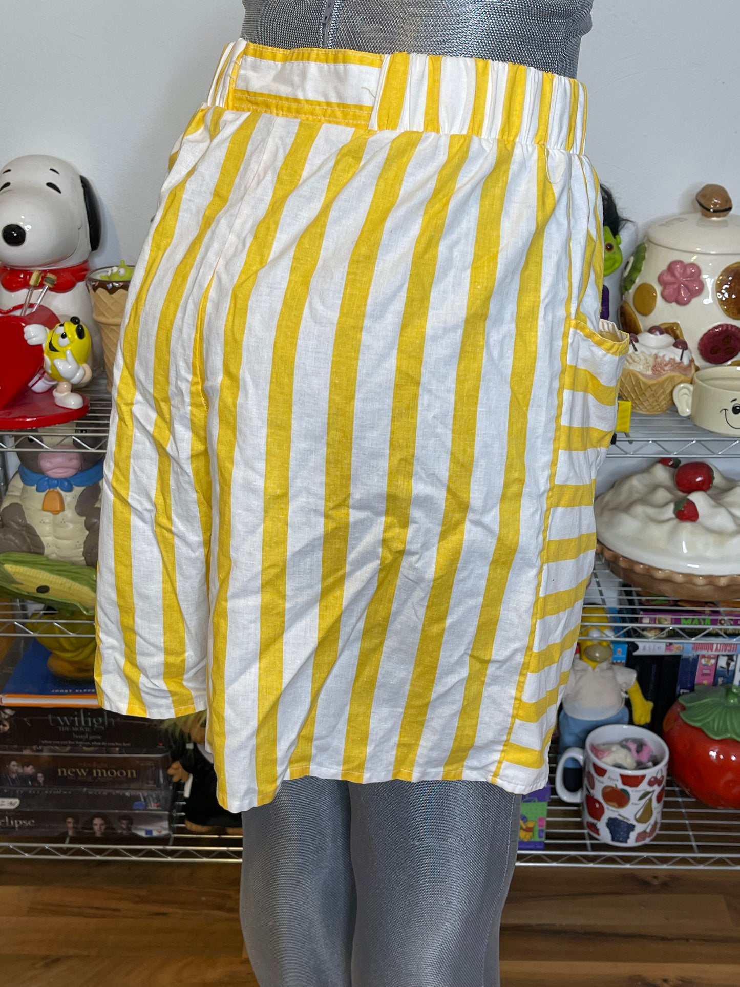 Vintage Yellow Striped Shorts Sz M