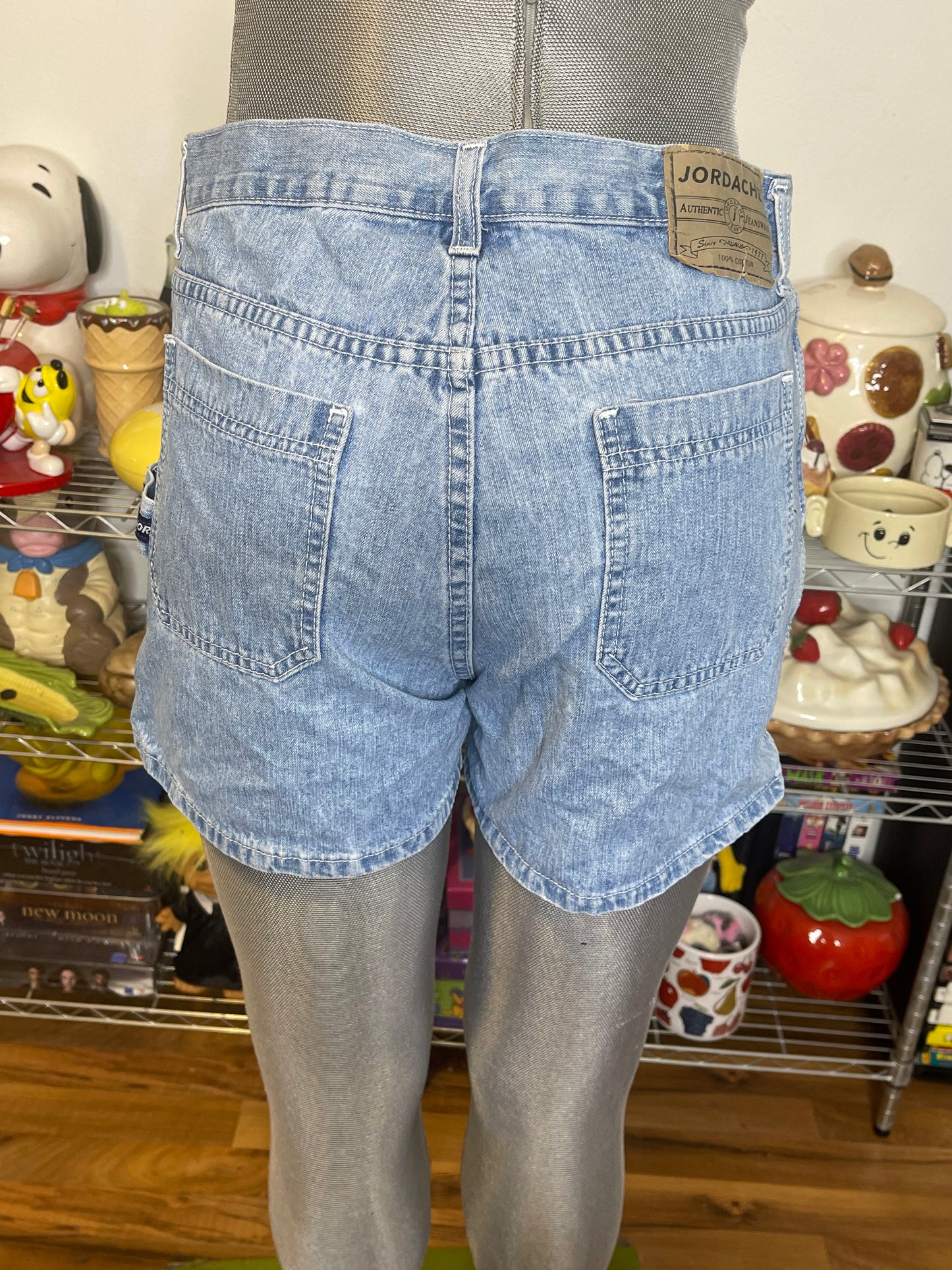 2000s Light Wash Jordache Button Fly Denim Shorts Sz 9/10 29in