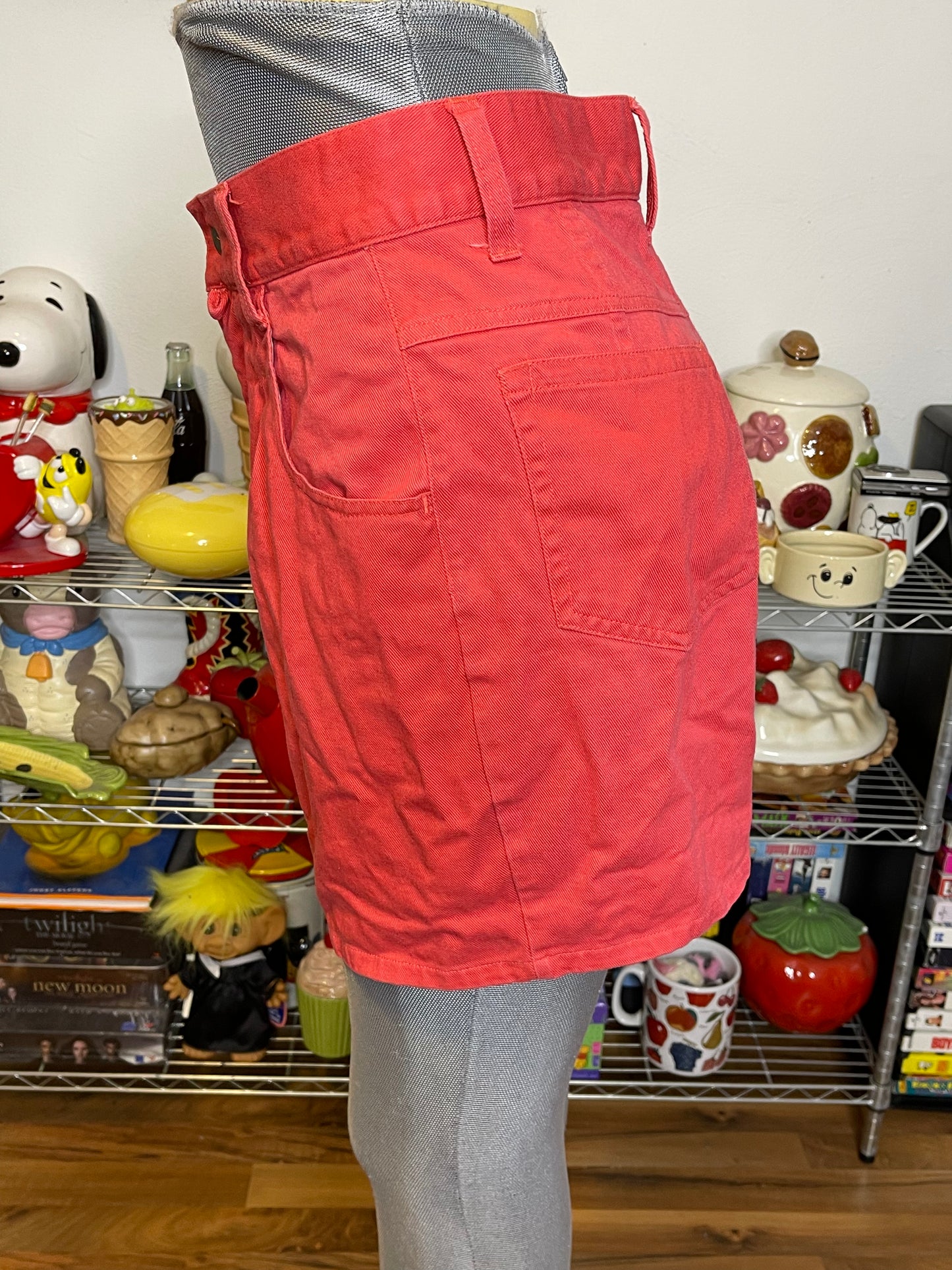 Vintage Faded Warm Red High Waisted Shorts Sz 11 27in