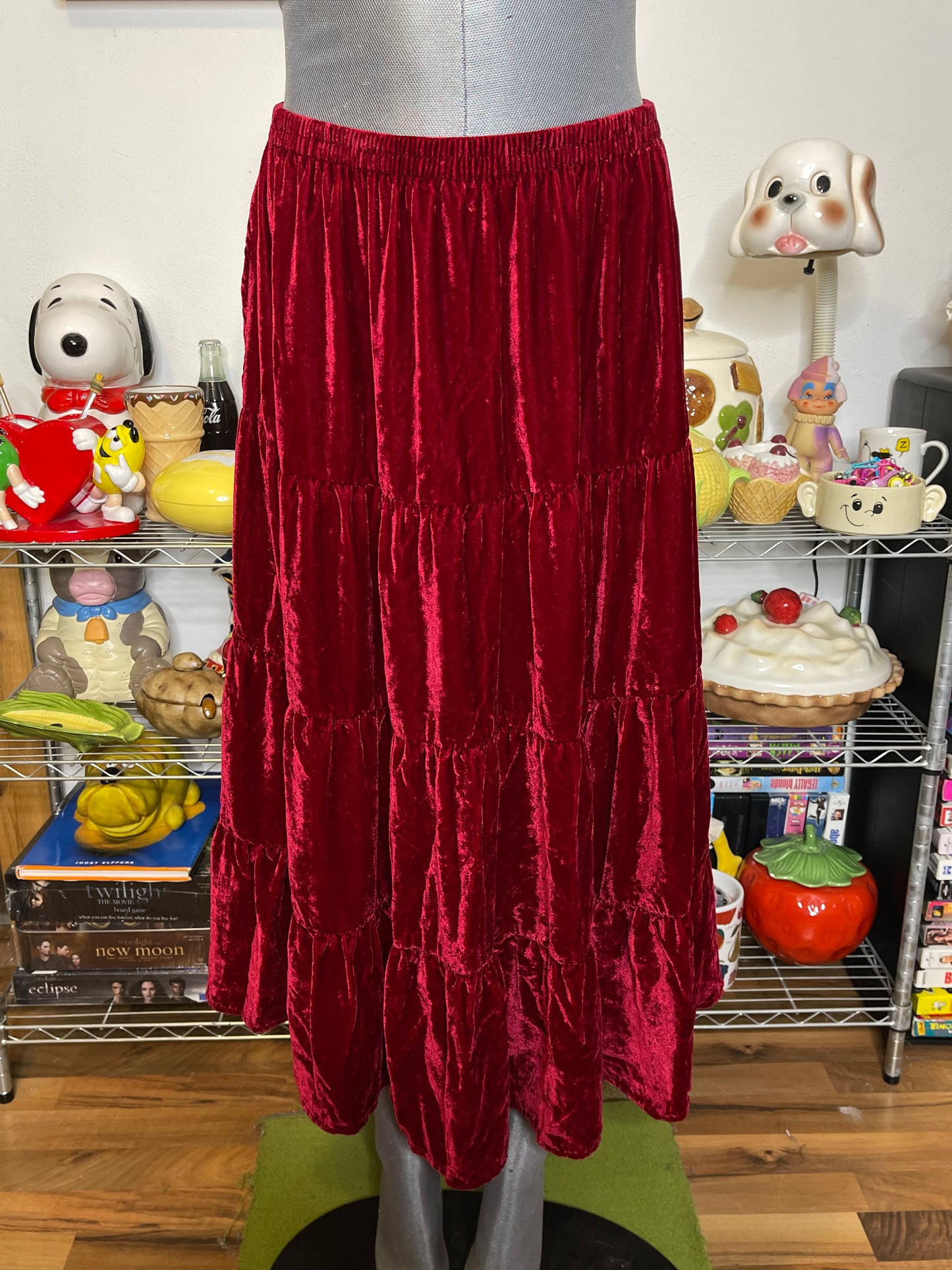 Vintage Red Velvet Tiered Midi Maxi Skirt Sz L