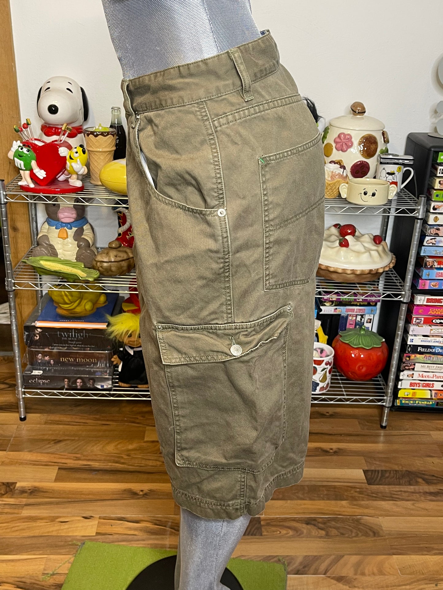 Vintage 2000s Tommy Jeans Khaki Green Cargo Shorts Sz 36