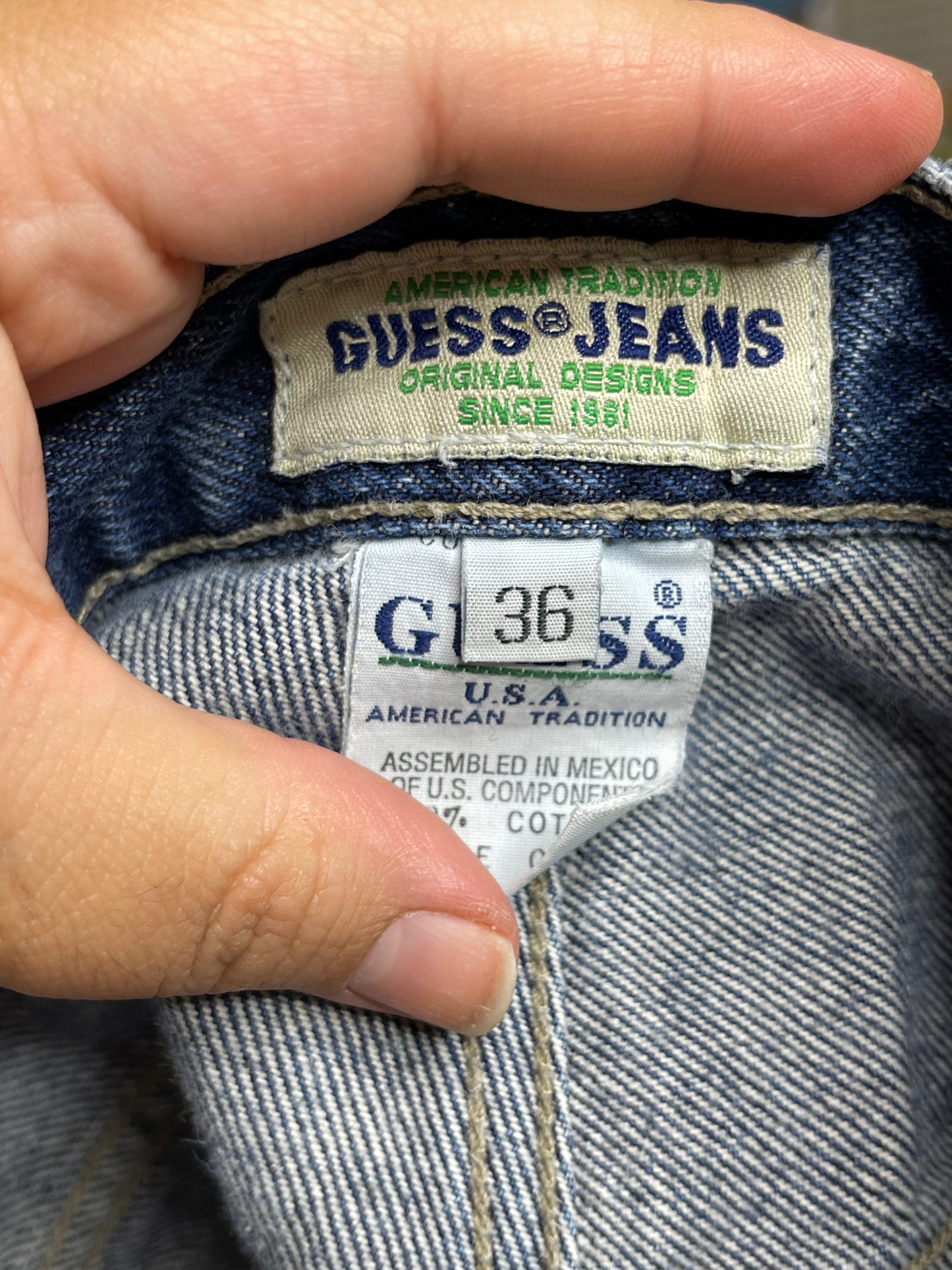 Vintage 2000s Guess Jeans Medium Wash Denim Jorts Sz 36