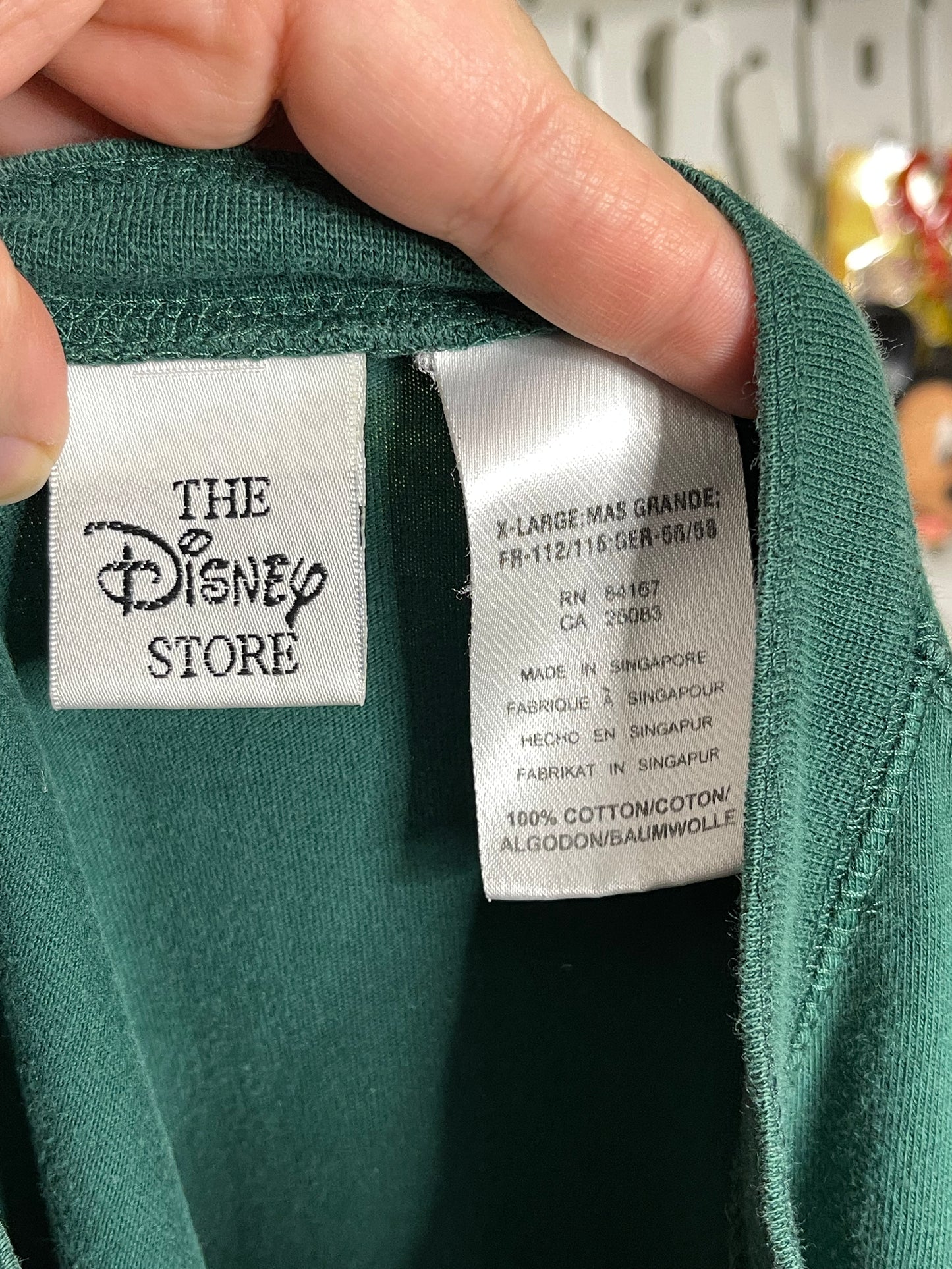 90s Winnie the pooh & friends green emboridered long sleeve sz XL