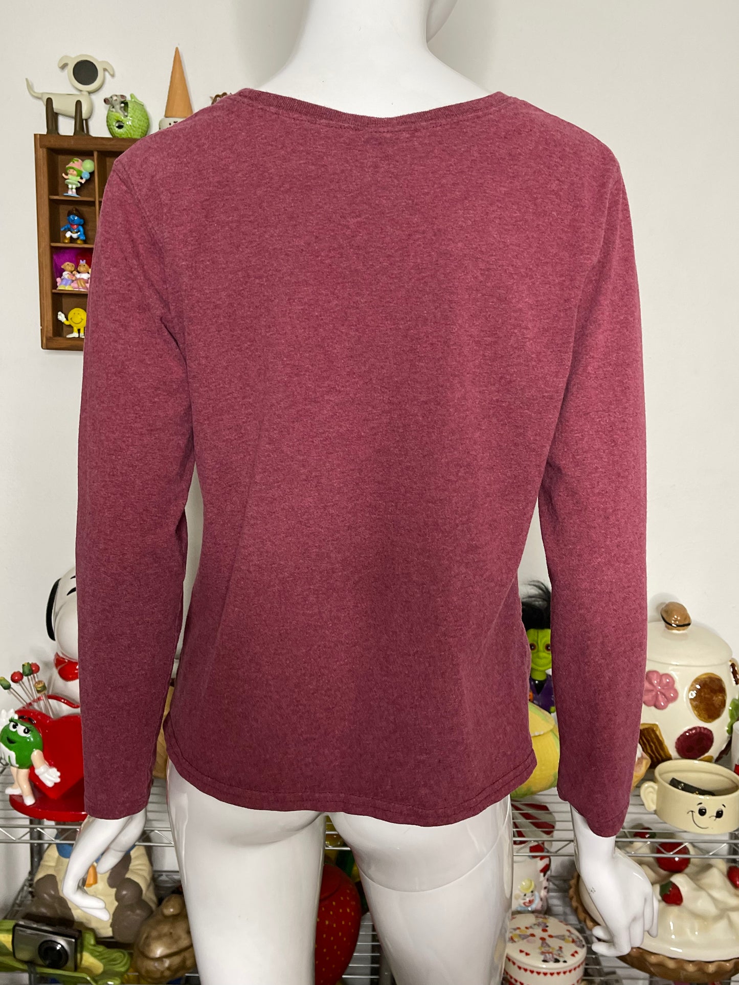 2000s Mickey & Minnie Mouse Winter Love Long Sleeve Sz M