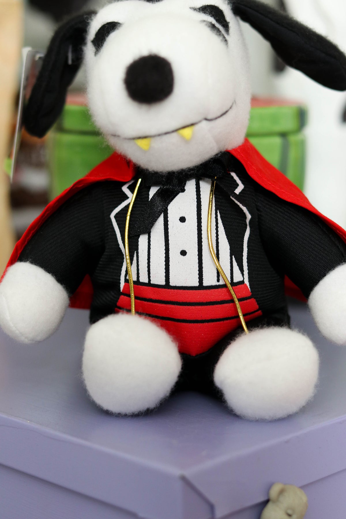 2000s Dracula Snoopy Halloween Mini Plush (A)