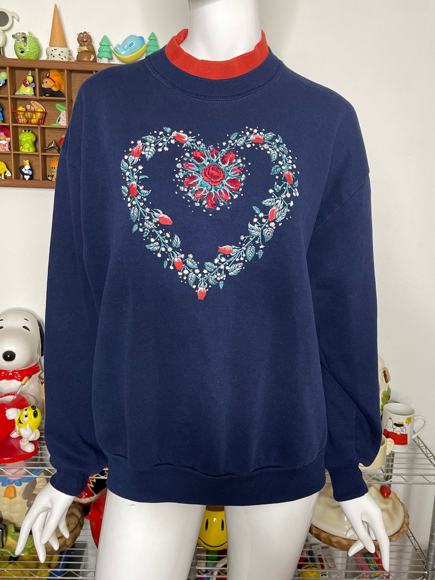 90s Winter Rose Emboridered Crewneck Sweater Sz L