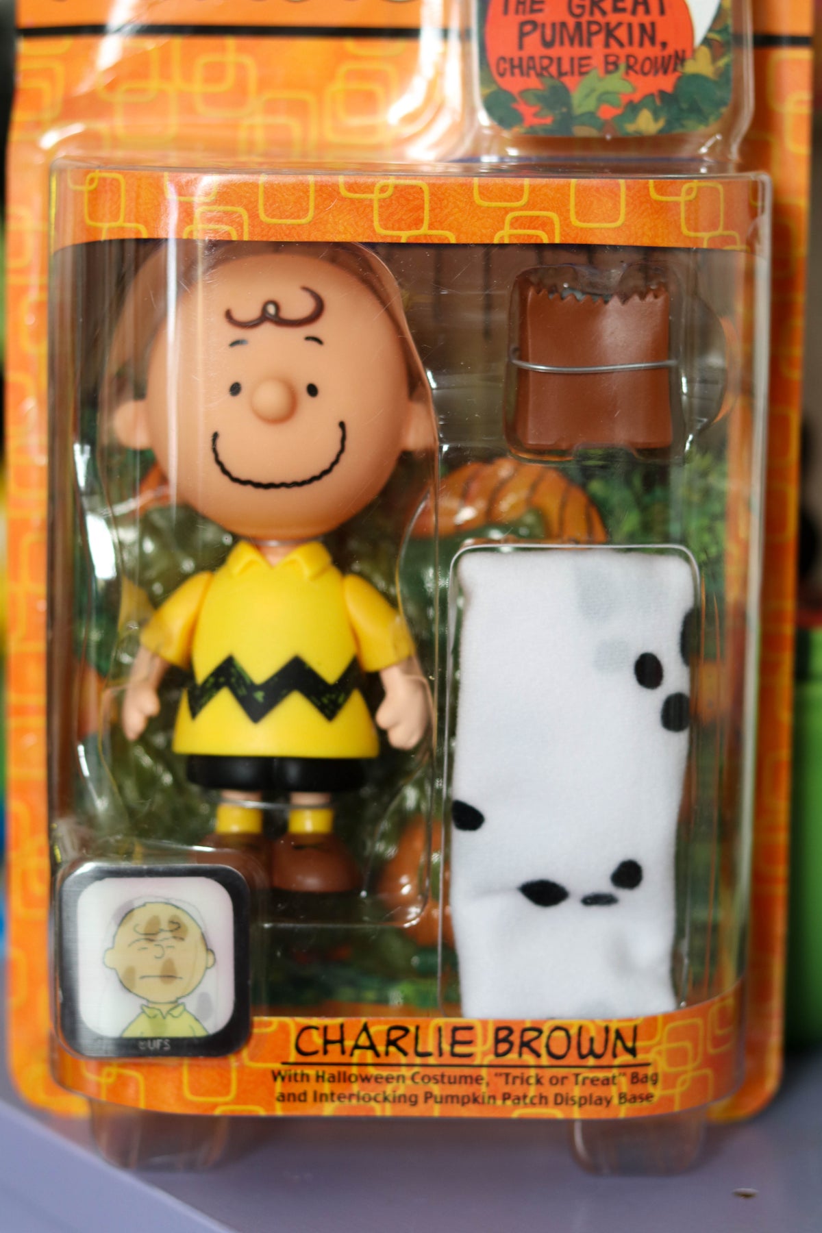 Vintage 2000s Charlie Brown Halloween Action Figure
