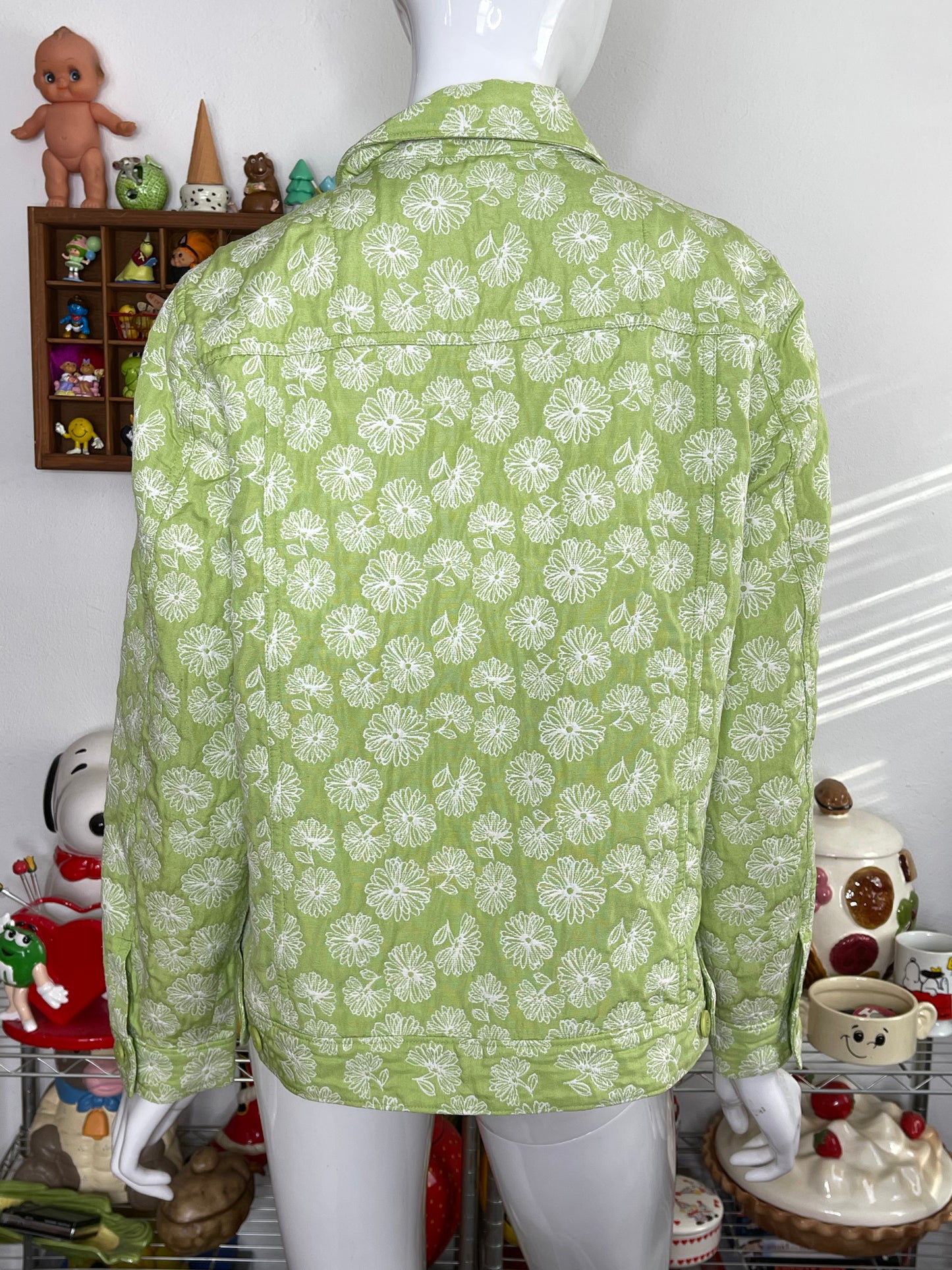 Apple Green Daisy Embroidered Floral Jacket Sz 14M ( L )