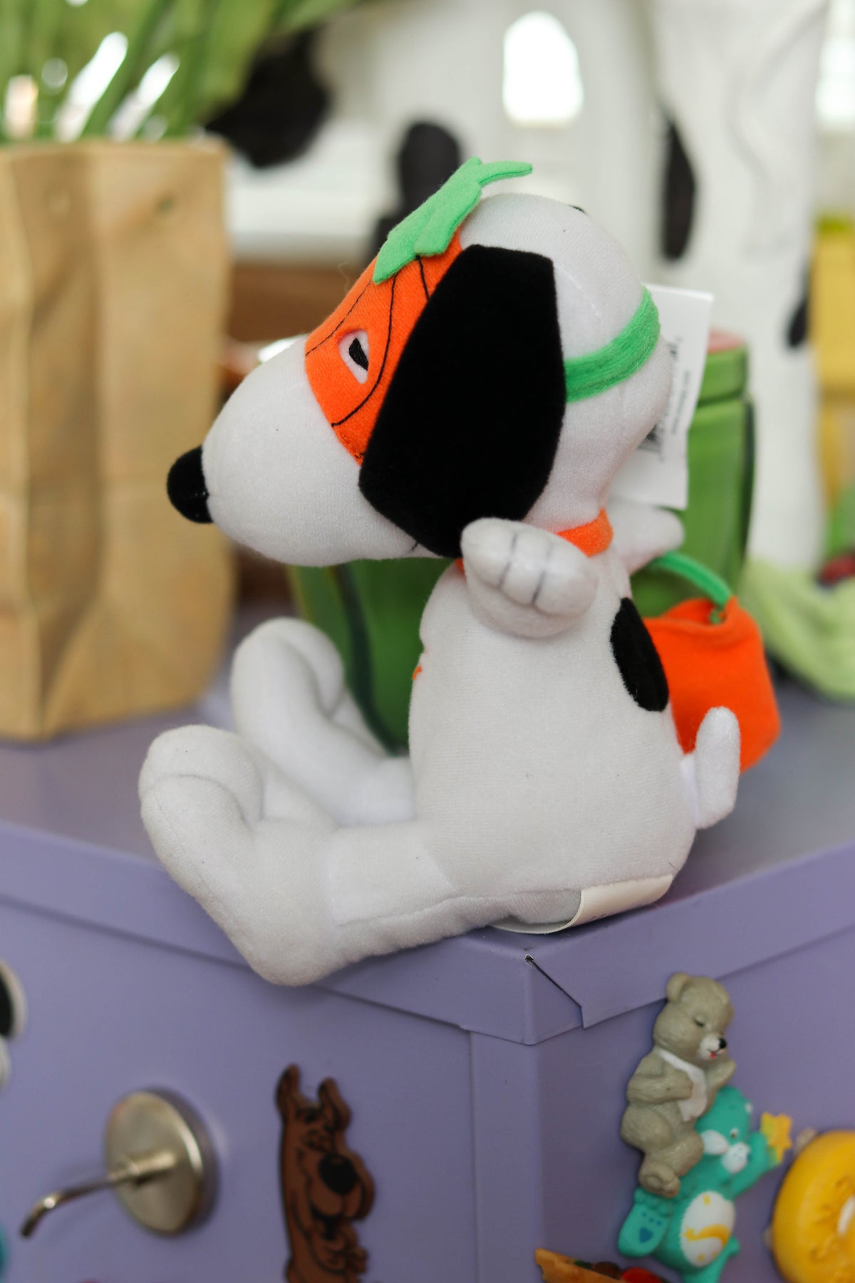 2000s Masked Trick Or Treat Snoopy Halloween Mini Plush (B)